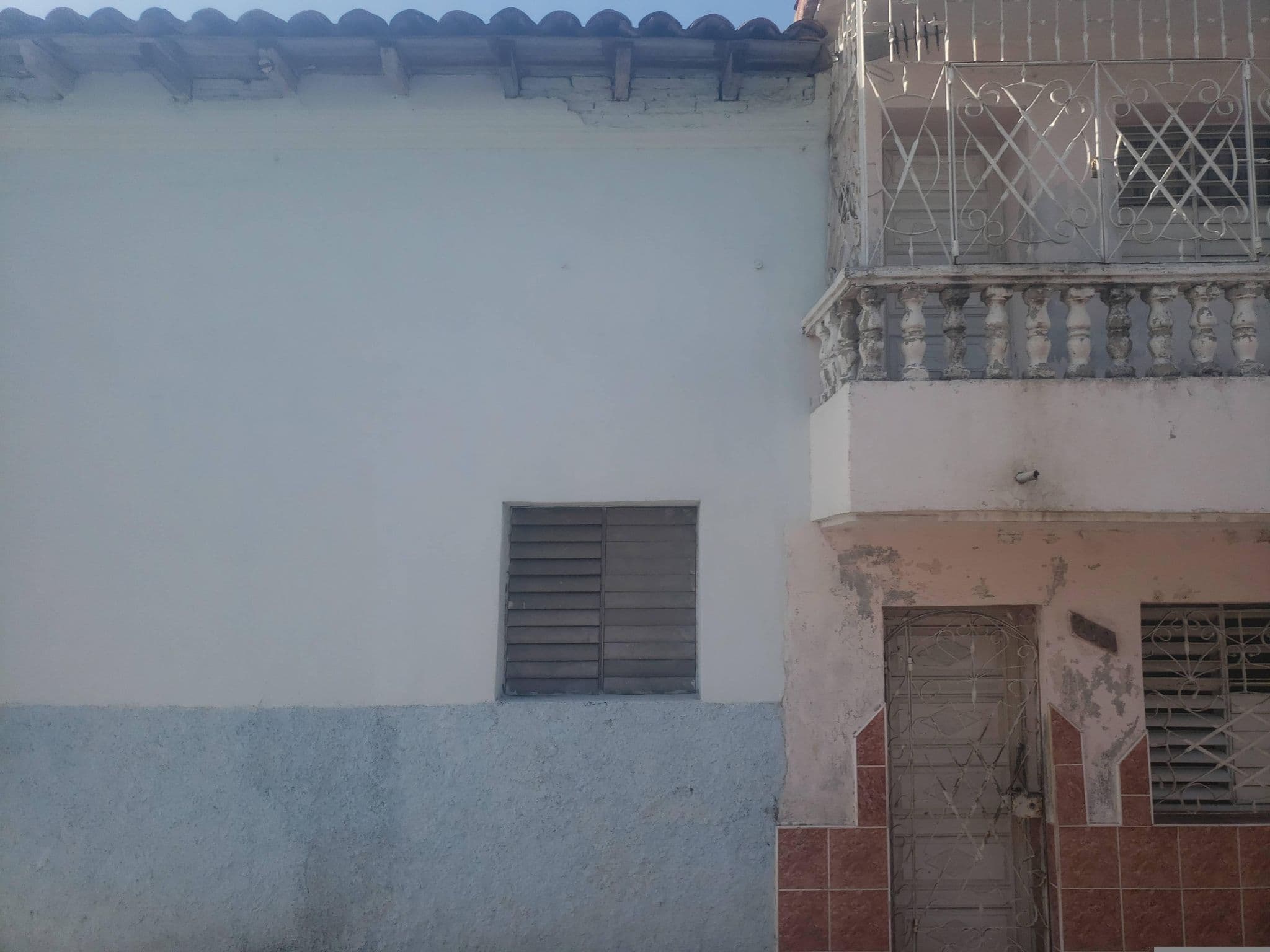 Street view near Hostal Riki´s Family, Santa Clara
