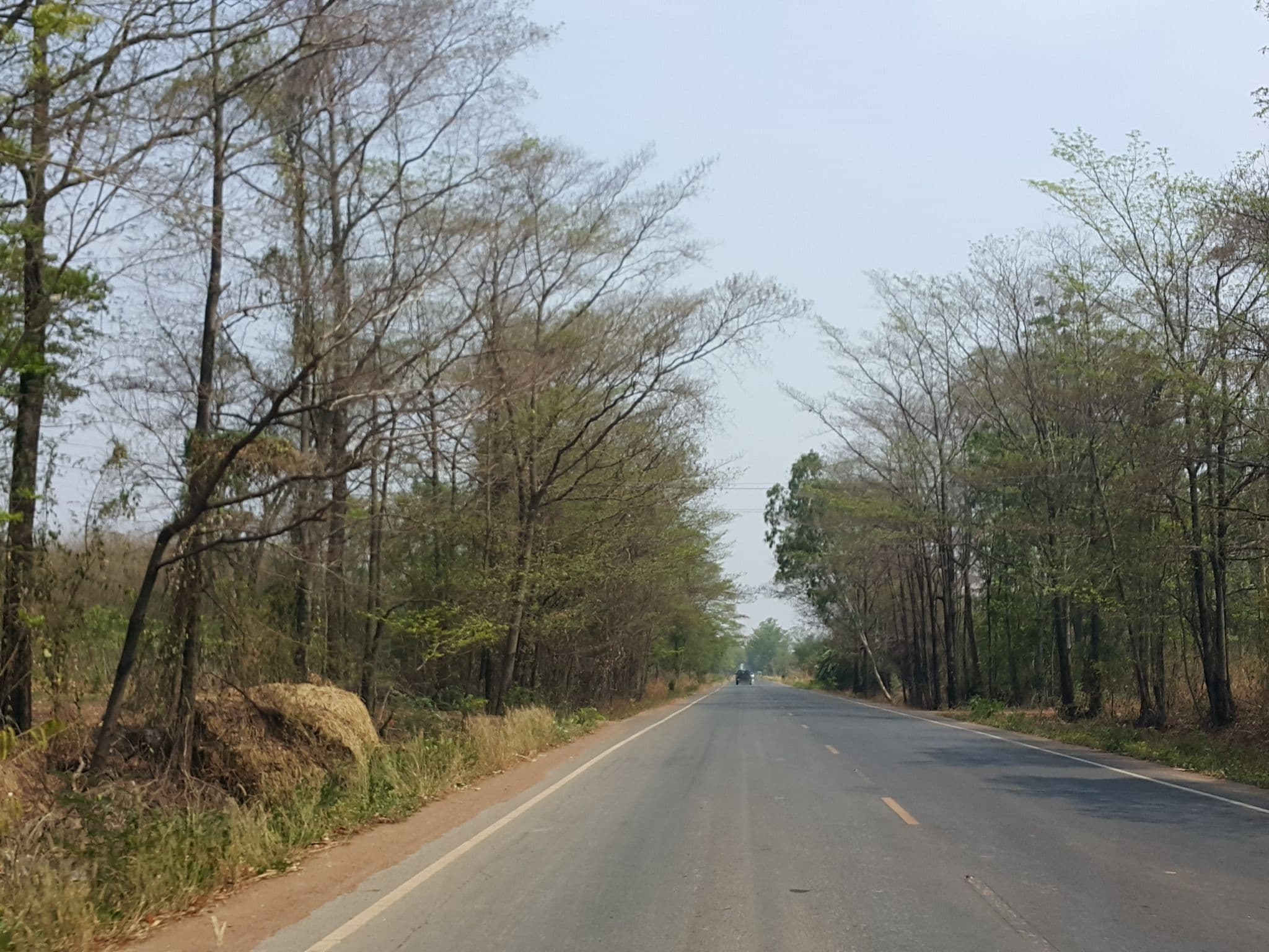 Street view near ธารมะยม รีสอร์ต, Lan Sak — © jrcarlsen (CC BY-SA · Mapillary)