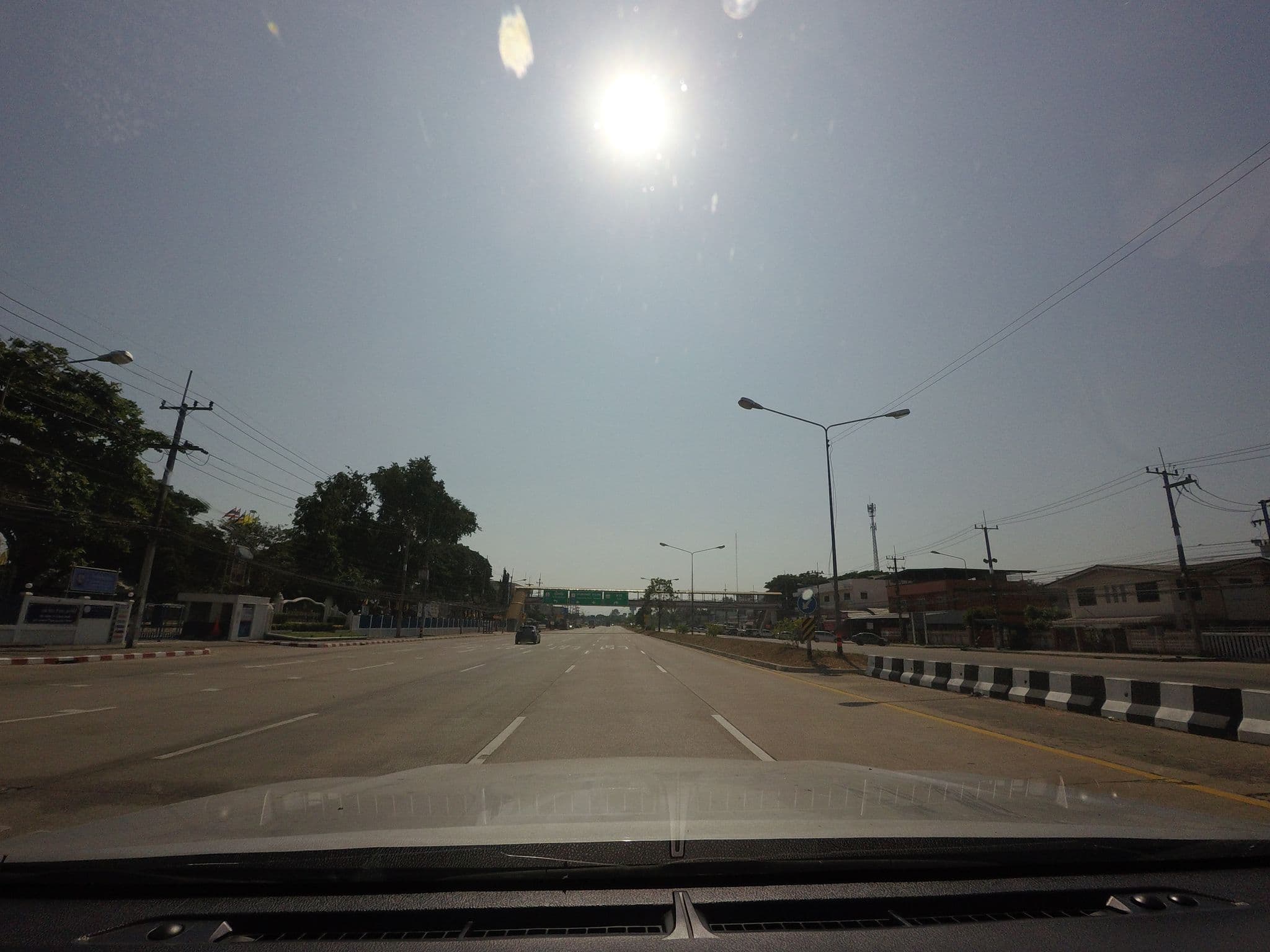 Street view near โรงแรมนิวมิตรภาพ, Tak — © mishari (CC BY-SA · Mapillary)
