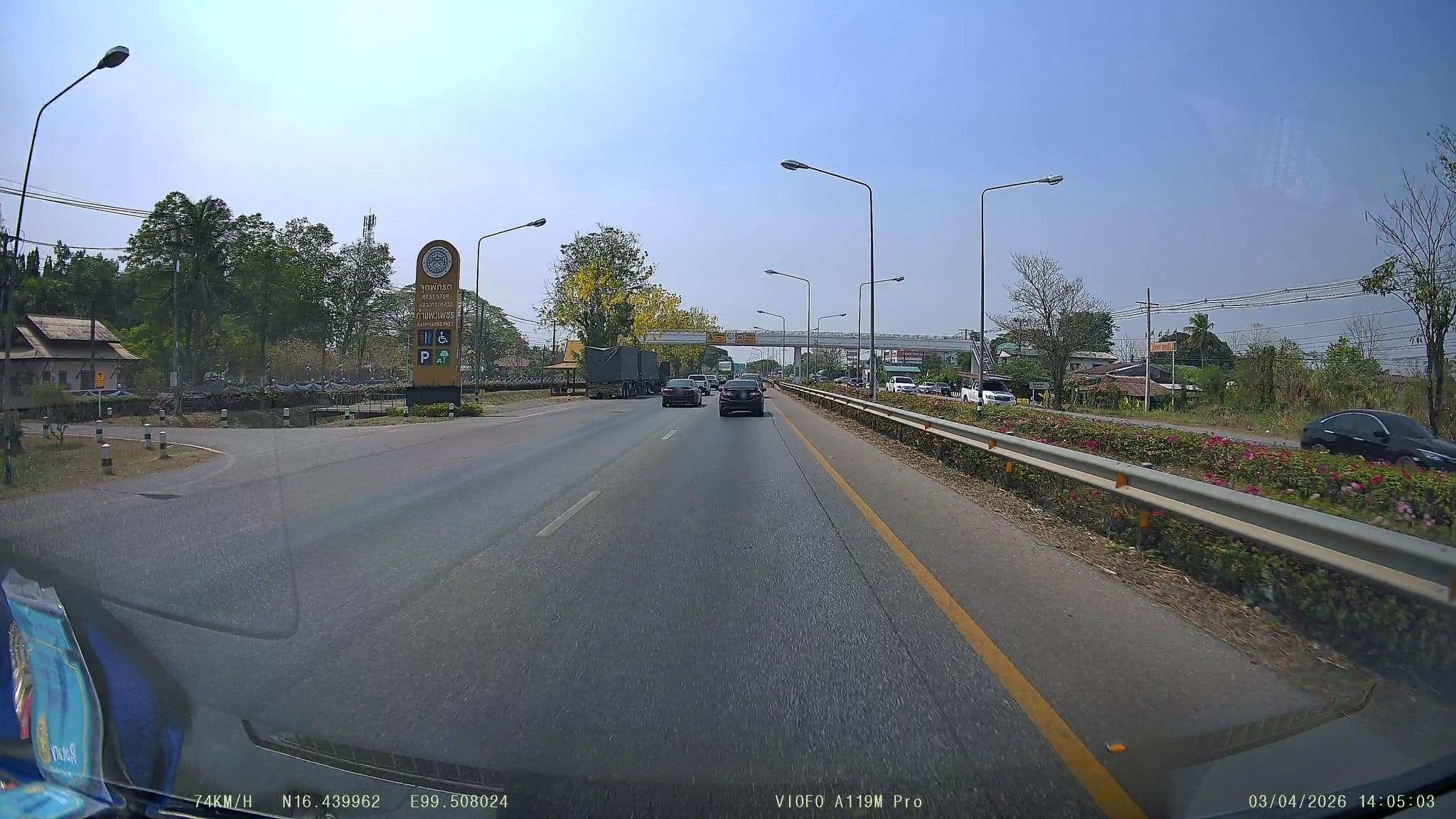 Street view near โรงแรมมาร์ลีน รีสอร์ต, Kamphaeng Phet — © ThailandCambodia (CC BY-SA · Mapillary)