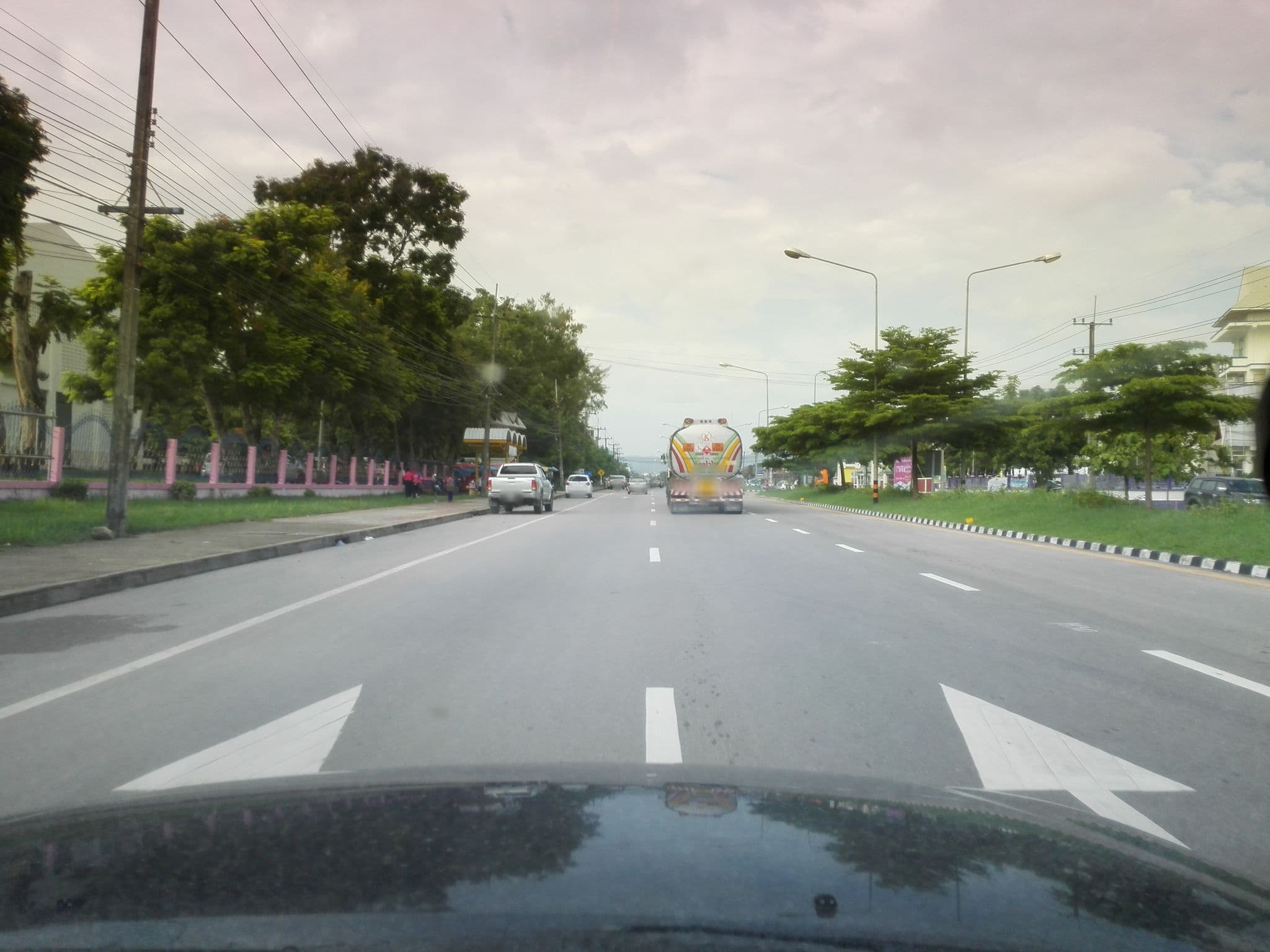 Street view near บ้านอริสา, Mae Sot — © kaanpakpum (CC BY-SA · Mapillary)