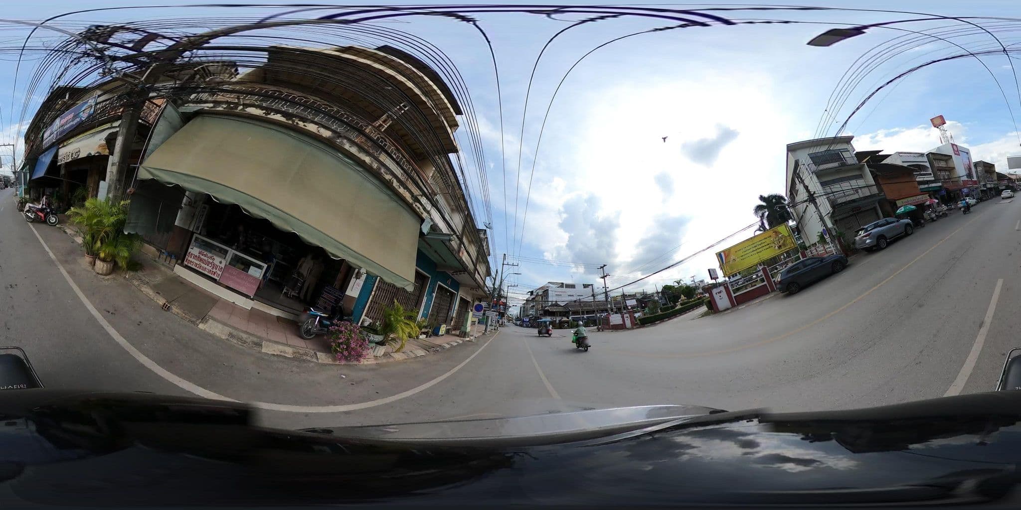 Street view near Gingerbread House B&B, Phrae — © NatchaponJ (CC BY-SA · Mapillary)