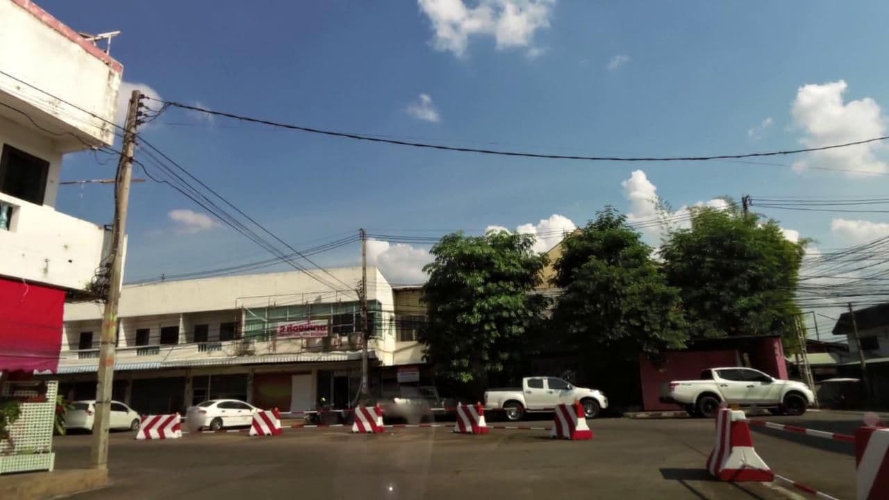 Street view near MP. Mansion, Phrae — © toffy (CC BY-SA · Mapillary)