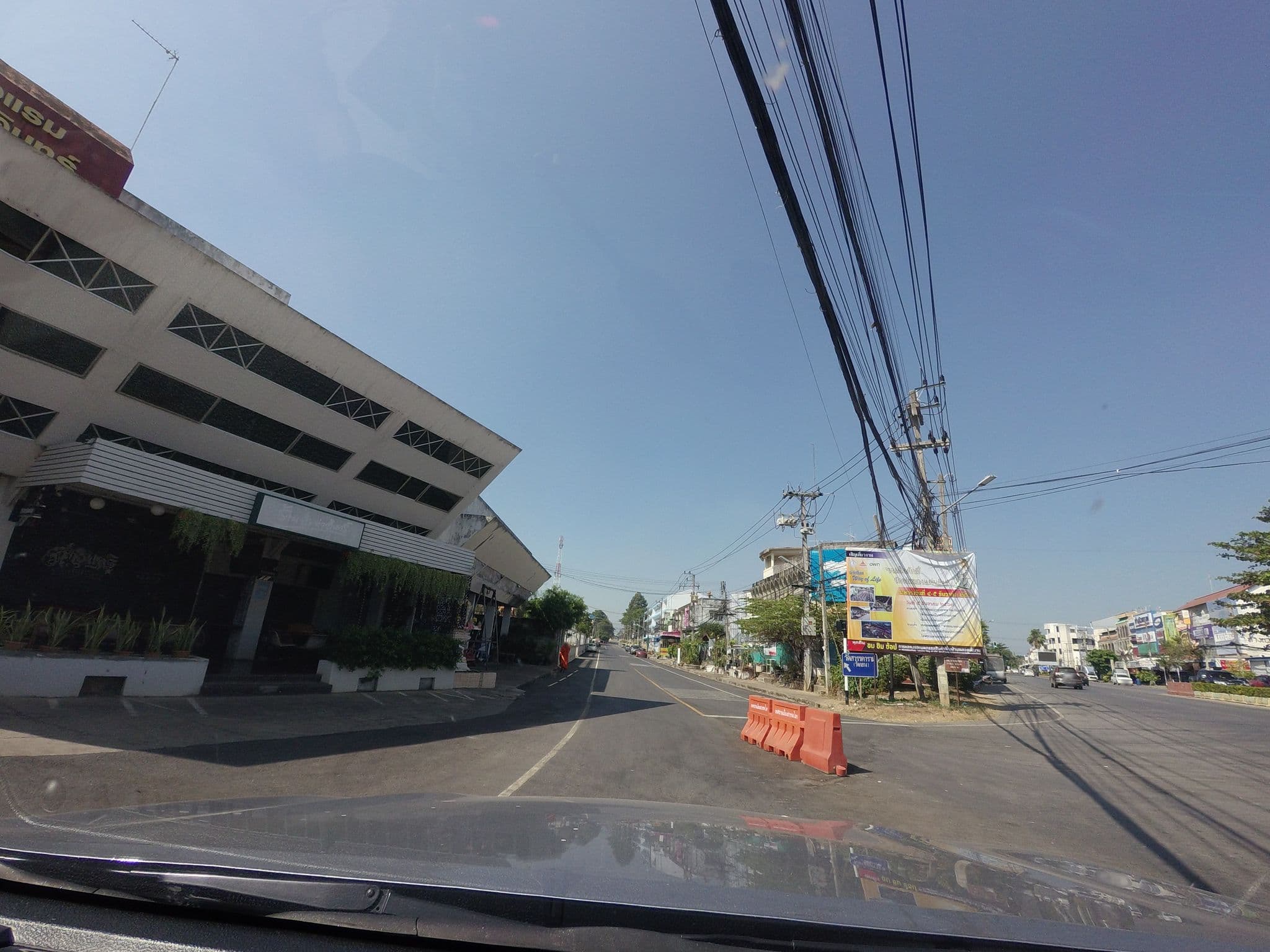 Street view near Maung Thip Hotel, Sawankhalok — © mishari (CC BY-SA · Mapillary)