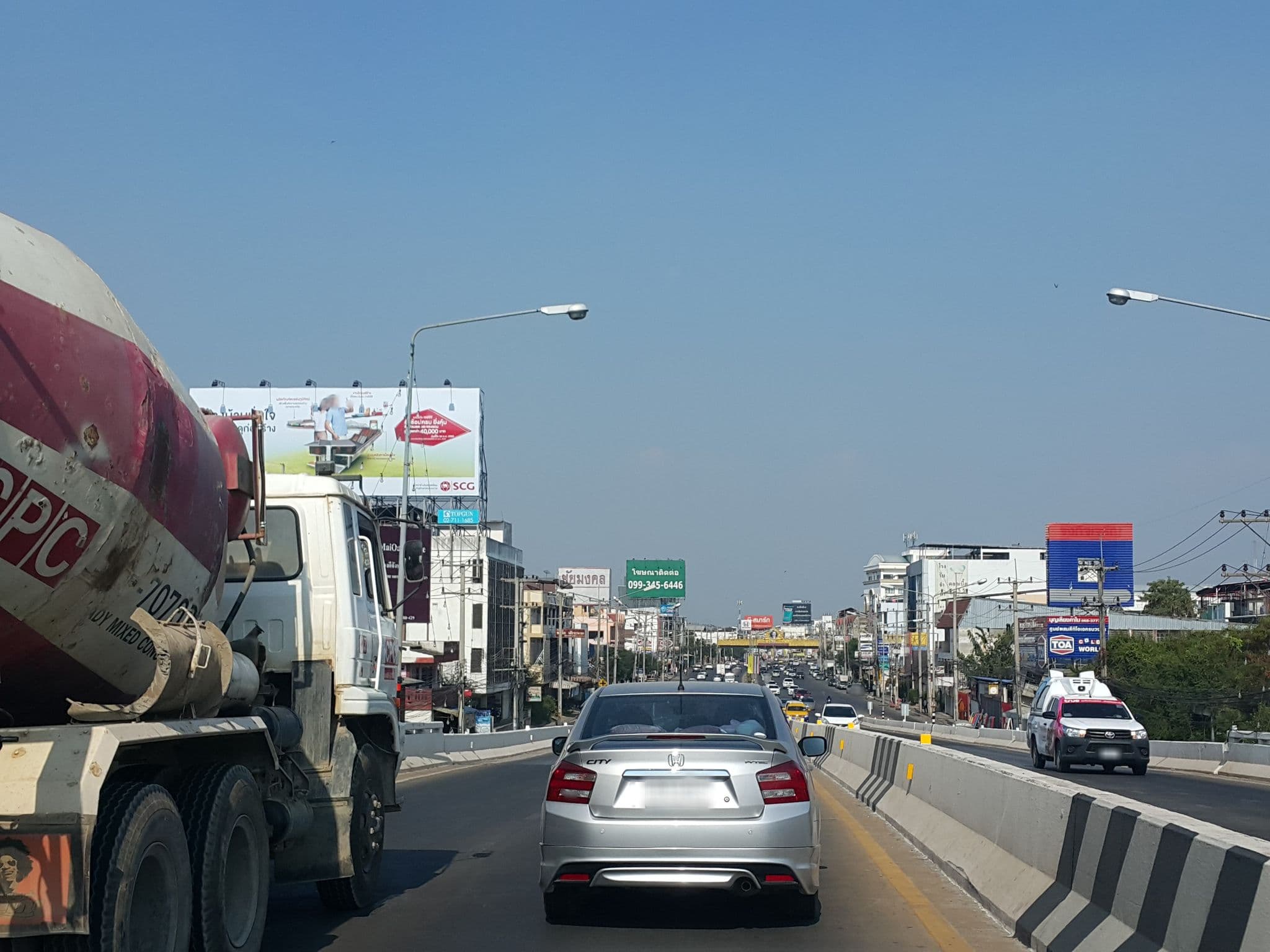 Street view near ไกรแสงเพลส, Phitsanulok — © jrcarlsen (CC BY-SA · Mapillary)
