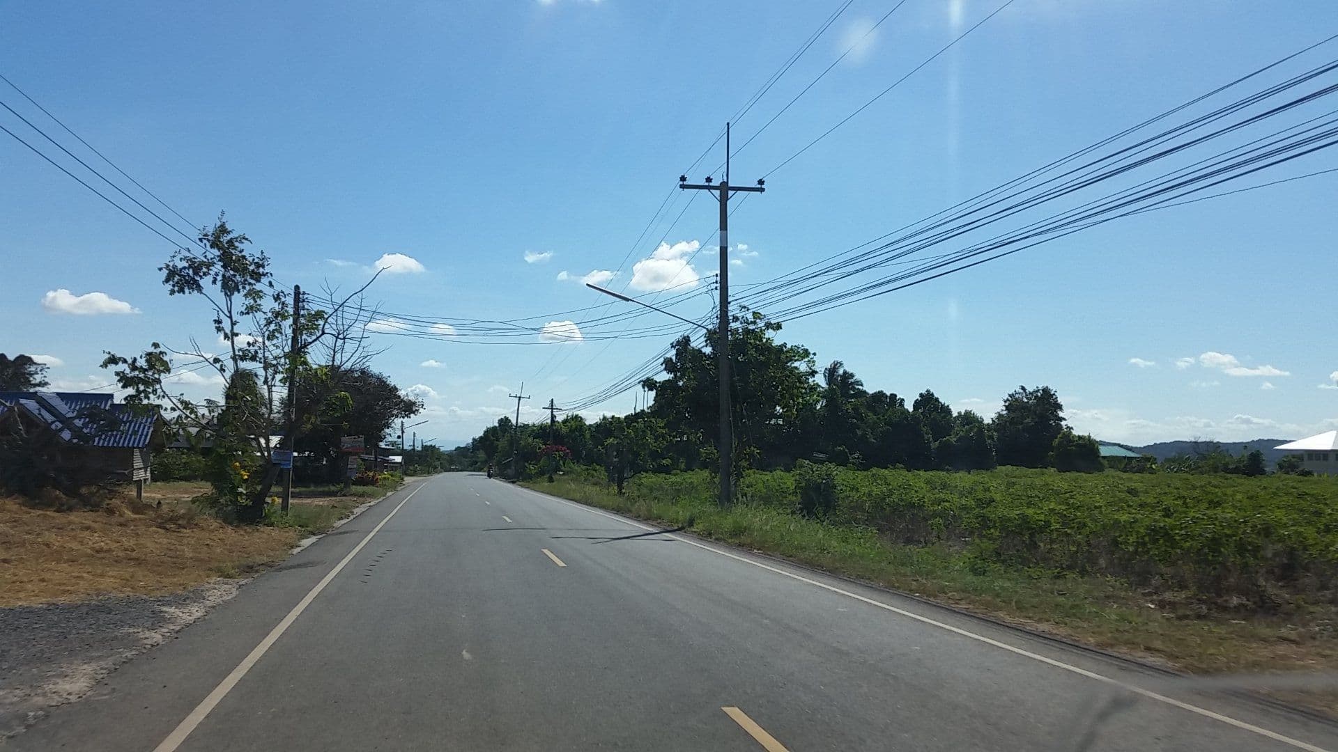 Street view near ภูเทพพิมาน, Bamnet Narong — © roadroid (CC BY-SA · Mapillary)