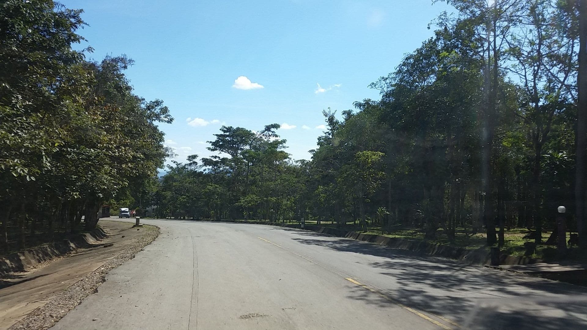 Street view near น้องปาล์มมี่รีสอร์ท, Wichian Buri — © roadroid (CC BY-SA · Mapillary)