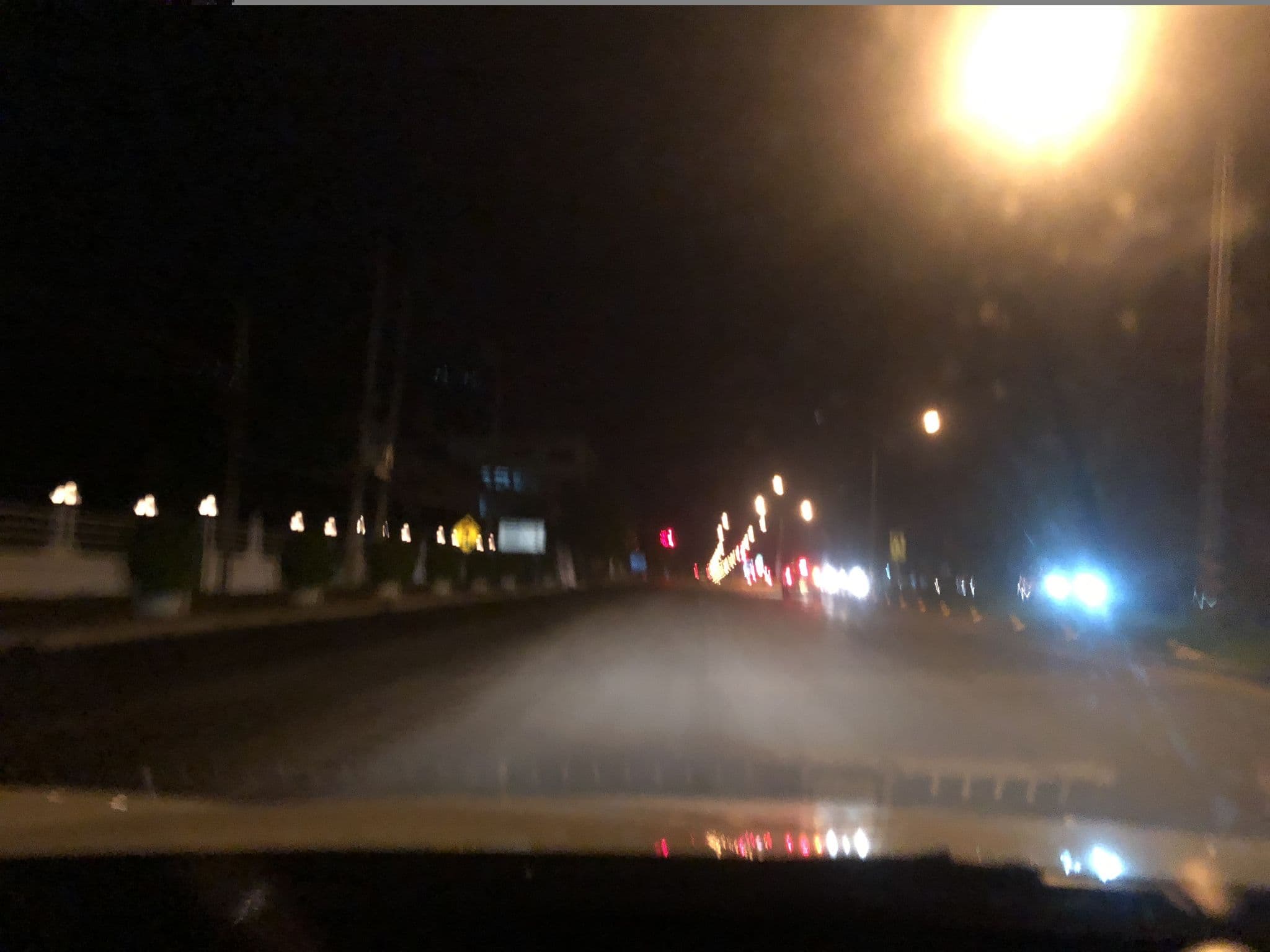 Street view near โรงแรมต้นไทร, Chai Nat — © kirana (CC BY-SA · Mapillary)