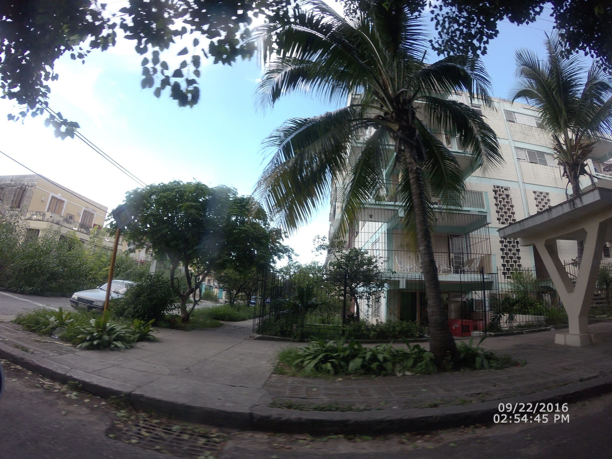 Street view near Villa Carmita, Vedado — © havana (CC BY-SA · Mapillary)