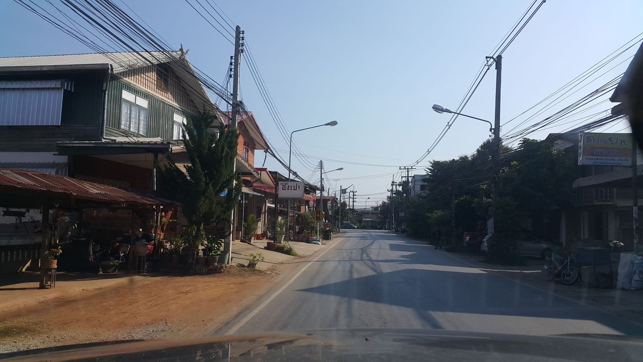 Street view near chiangkhan soi5 hostel, Loei — © jrcarlsen (CC BY-SA · Mapillary)