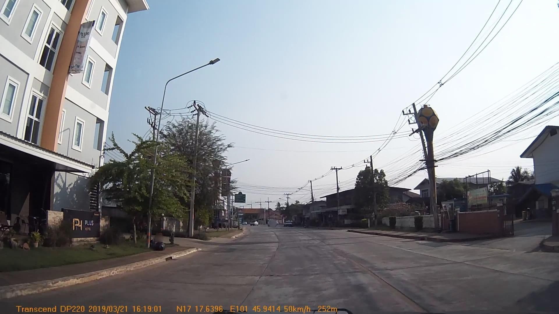 Street view near Plus hotel, Wang Saphung — © mapcreator (CC BY-SA · Mapillary)