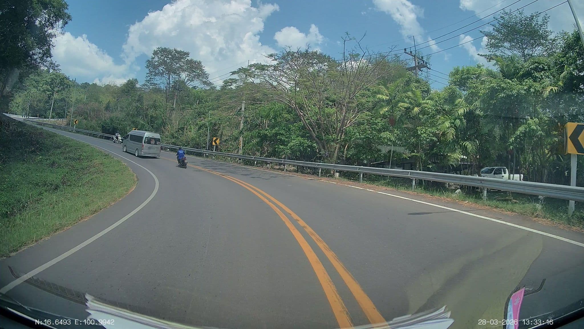 Street view near บ้านชมหมอก, Lom Sak — © ThailandCambodia (CC BY-SA · Mapillary)