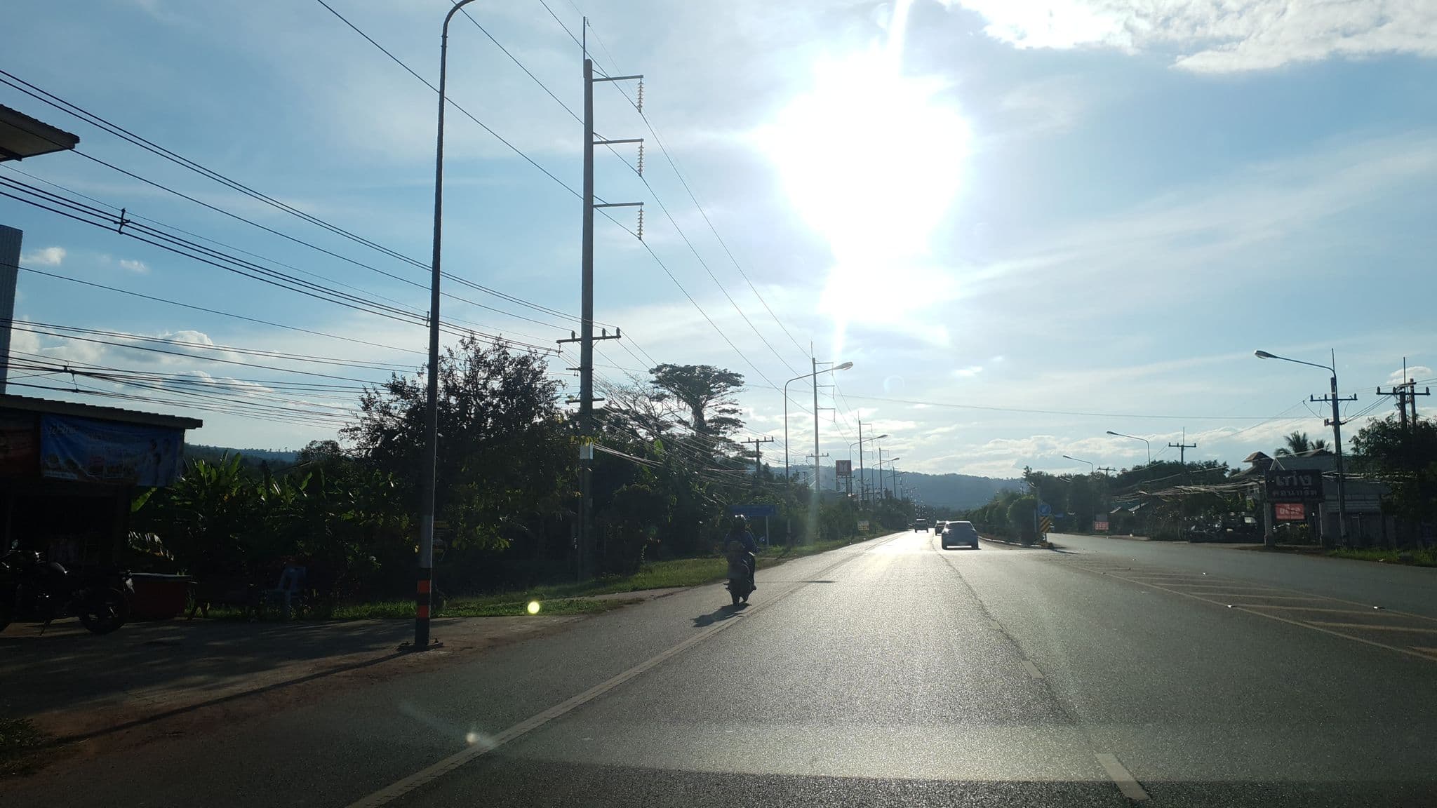 Street view near วังเดือนห้า รีสอร์ท-ด่านซ้าย, Ban I Loet — © kyoko (CC BY-SA · Mapillary)