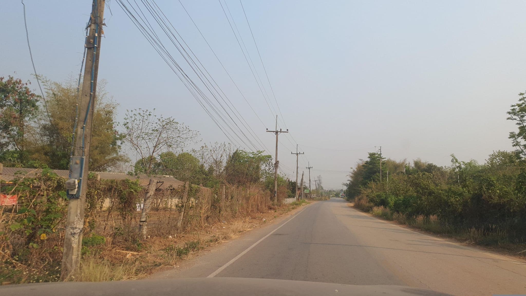 Street view near วังรีสอร์ท, Wang Saphung — © jrcarlsen (CC BY-SA · Mapillary)