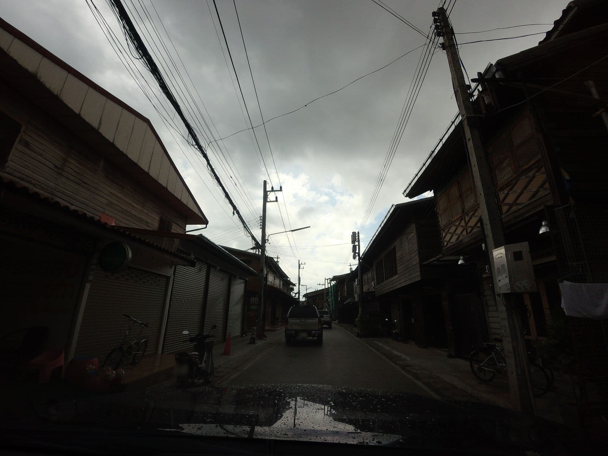 Street view near เฮือนยายบับภา (Buppa Boutique Hotel), Loei — © mishari (CC BY-SA · Mapillary)