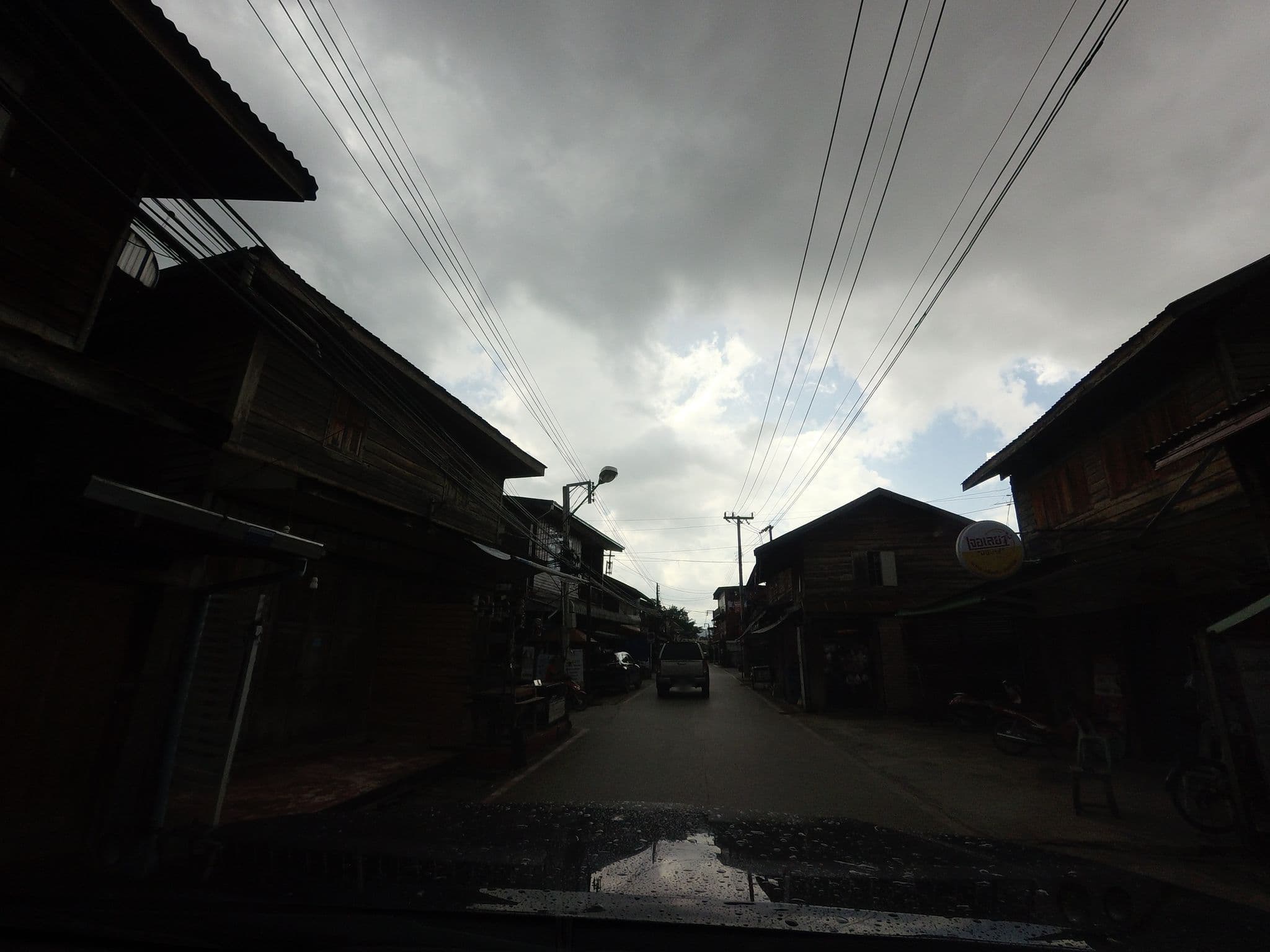 Street view near โรงแรมพูลสวัสดิ์ (Poonsawasdi hotel), Loei — © mishari (CC BY-SA · Mapillary)
