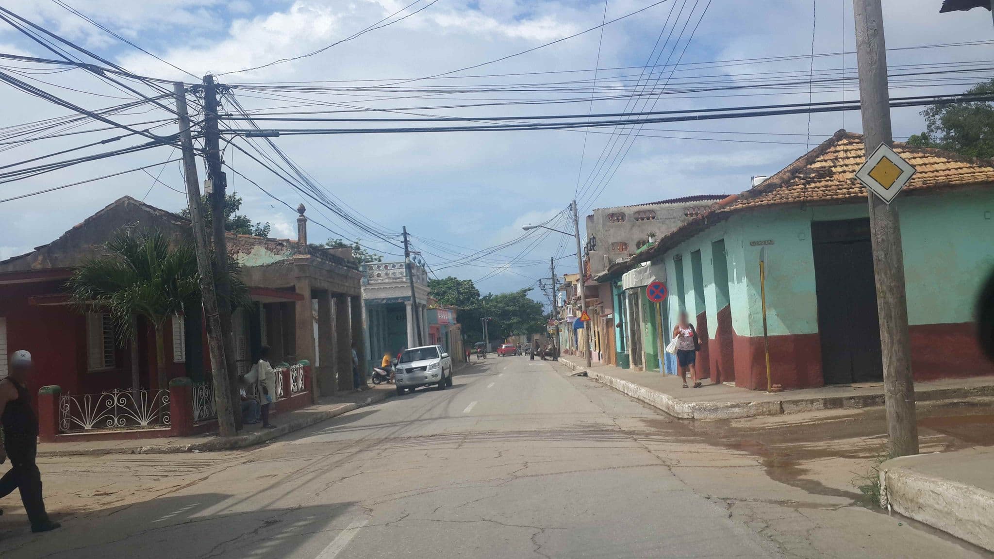 Street view near Casa Olivalle, Trinidad