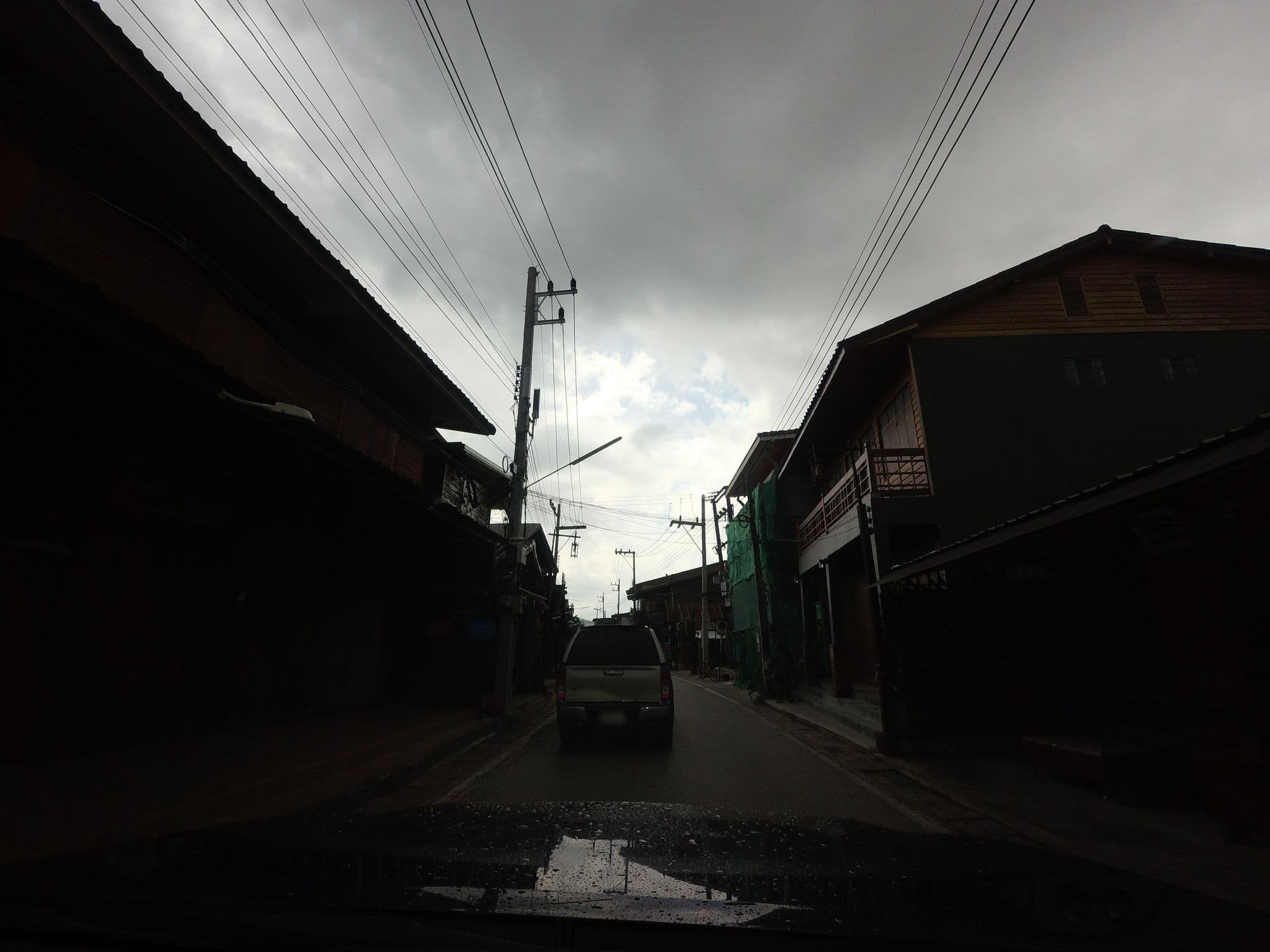 Street view near Ban aun rak (บ้านอุ่นรัก เชียงคาน), Loei — © mishari (CC BY-SA · Mapillary)
