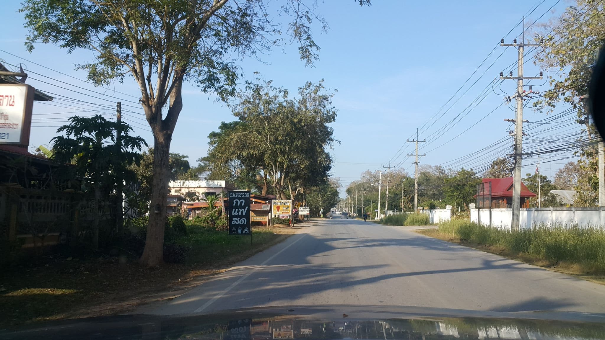 Street view near เฮือนไทยเชียงคาน รีสอร์ท, Loei — © jrcarlsen (CC BY-SA · Mapillary)