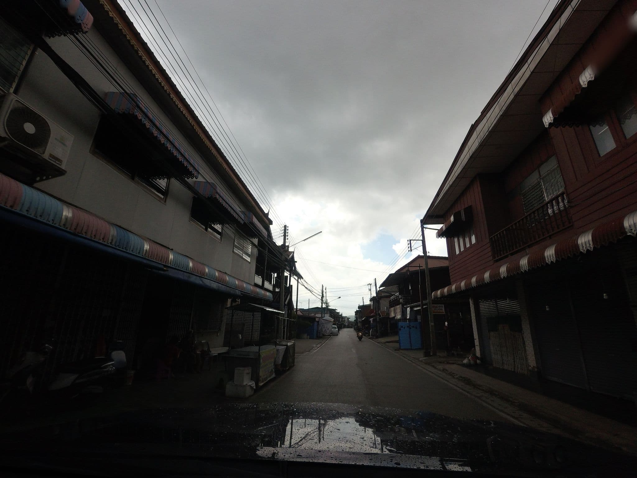 Street view near บ้านเฮาชายโขง, Loei — © mishari (CC BY-SA · Mapillary)