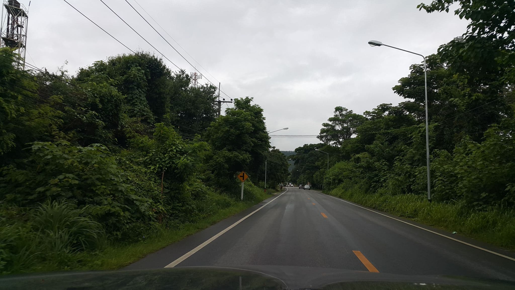 Street view near Baan Sabai Hangdong Chiang mai Thailand, Hang Dong — © jrcarlsen (CC BY-SA · Mapillary)