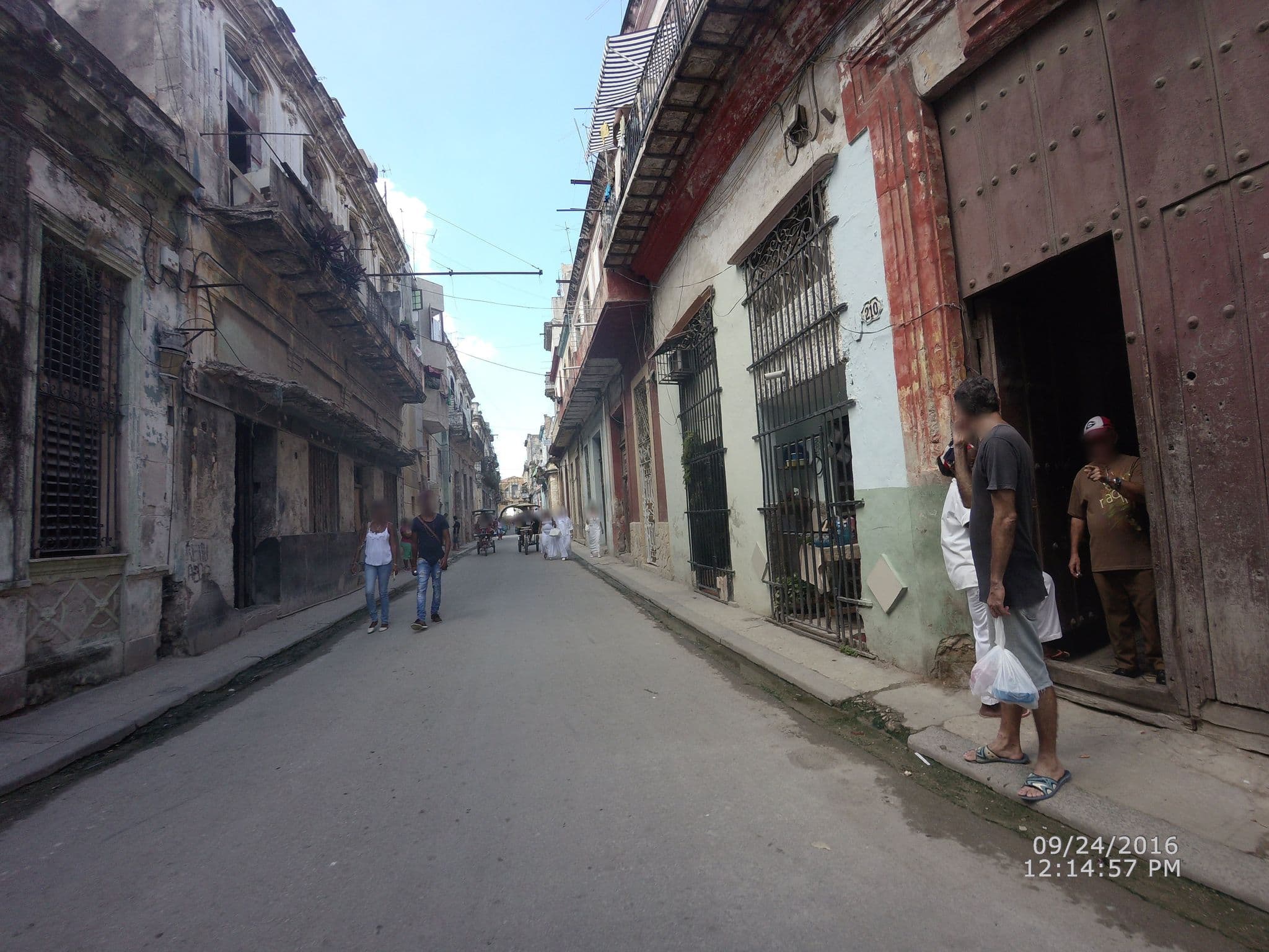 Street view near Hostal Esperanza, La Habana Vieja — © havana (CC BY-SA · Mapillary)