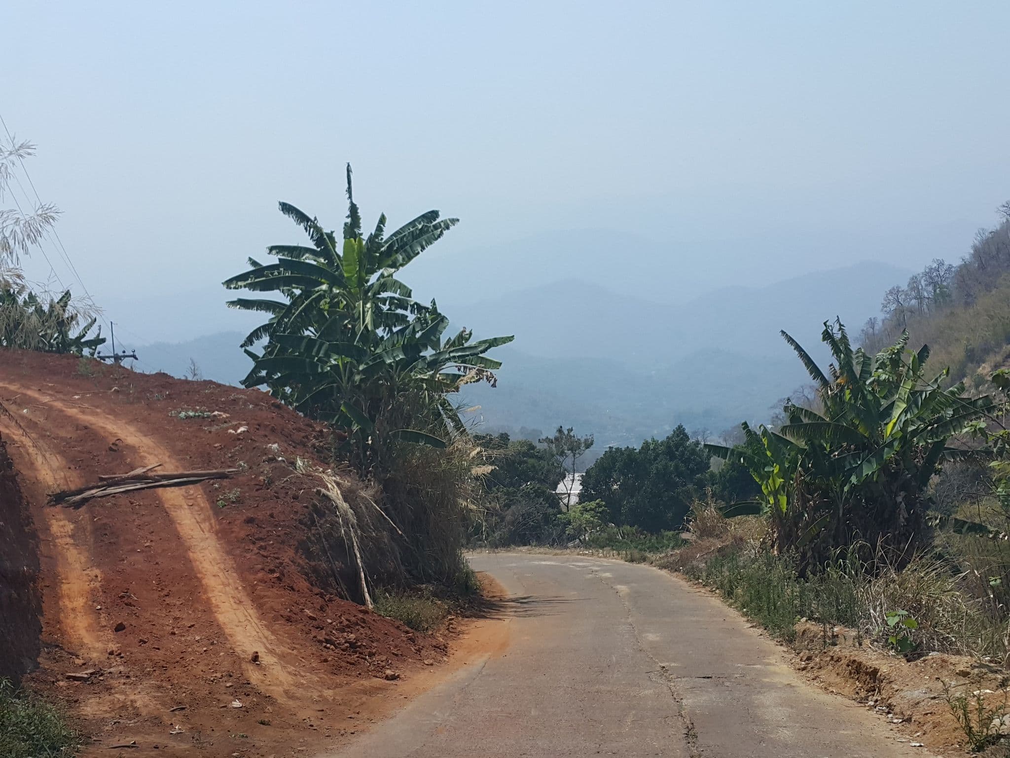 Street view near น้องน้ำ โฮมสเตย์, Chiang Mai — © jrcarlsen (CC BY-SA · Mapillary)