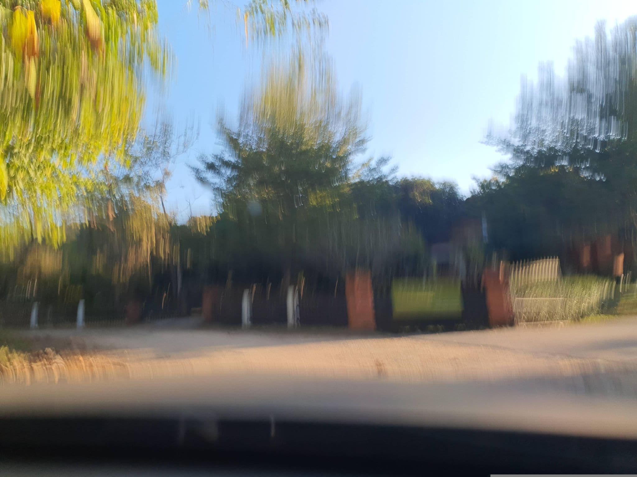 Street view near ม่อนเปียงฟ้า, Hang Dong — © jrcarlsen (CC BY-SA · Mapillary)