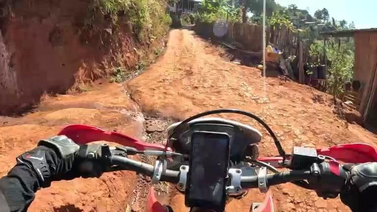 Street view near บ้านกุ๊บกิ๊บ ณ ห้วยกุ๊บกั๊บ, Ban Mae Waen — © julcnx (CC BY-SA · Mapillary)