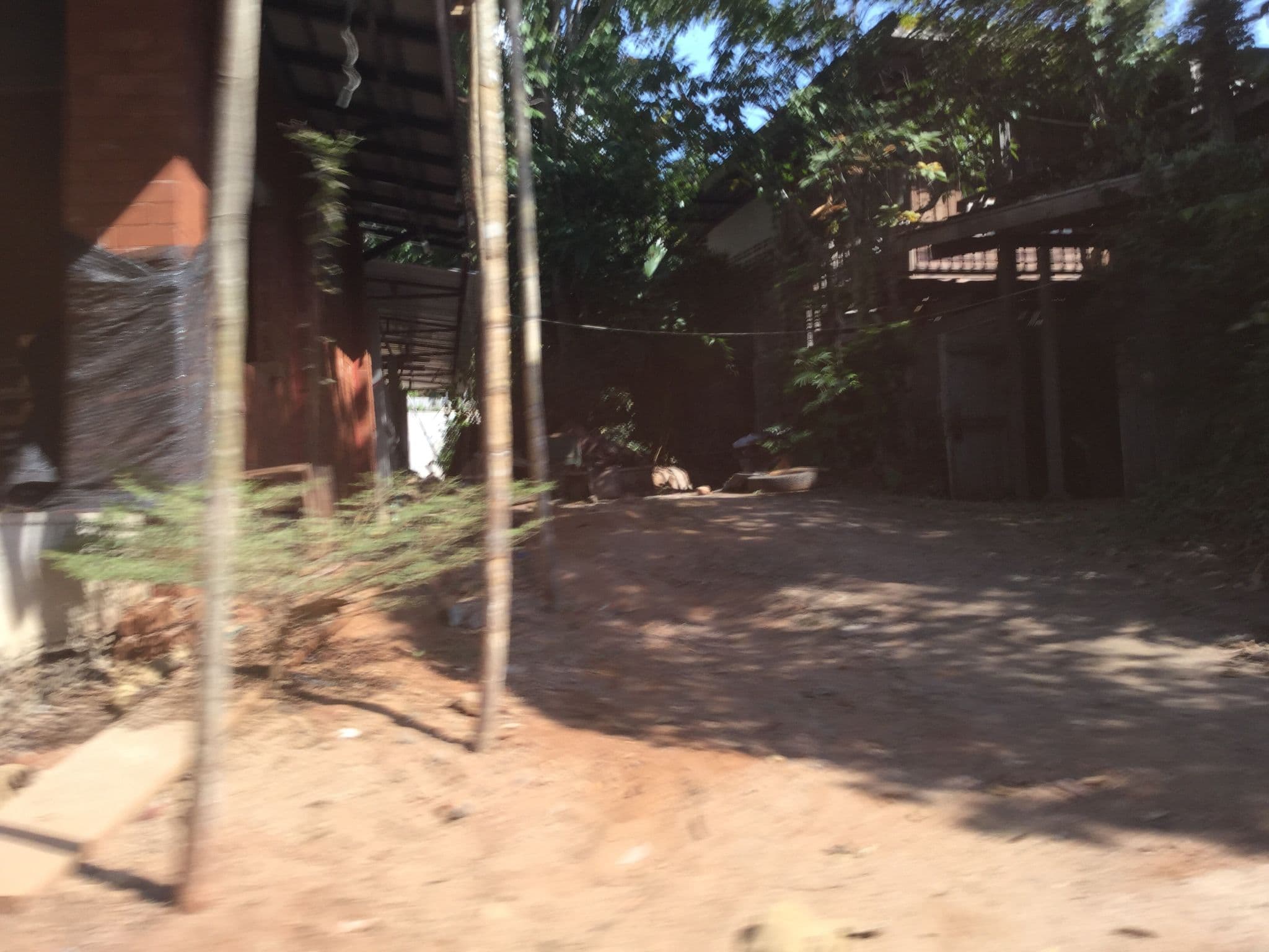 Street view near สะเมิง รีสอร์ต, Hang Dong — © jimwatana (CC BY-SA · Mapillary)