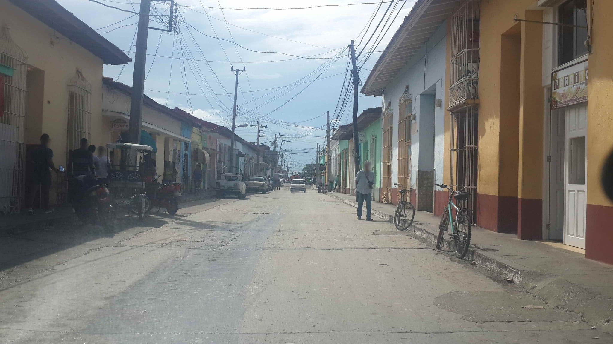 Street view near Casa Amado, Trinidad