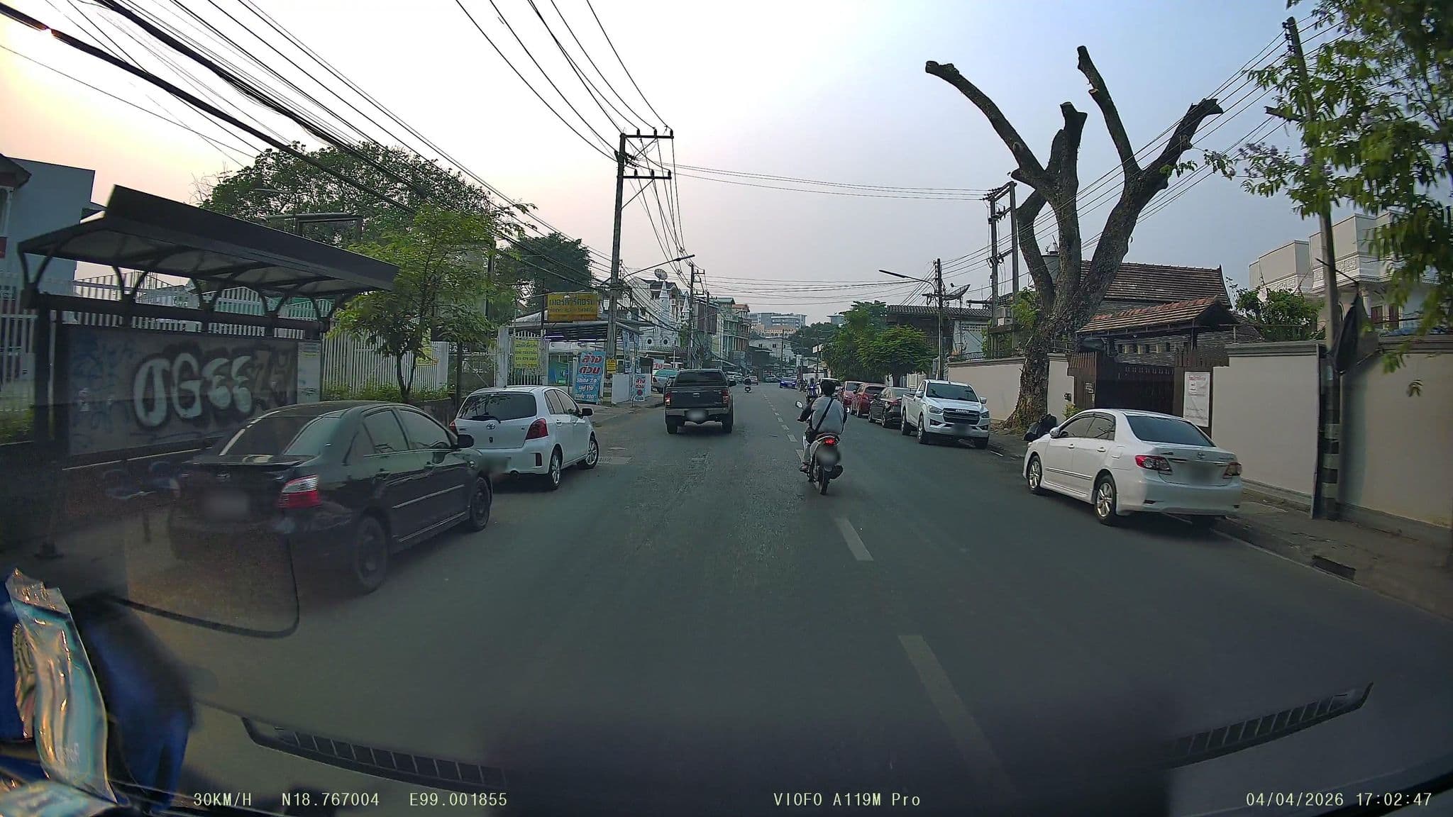 Street view near Chorlada Lanna Hotel, Chiang Mai — © ThailandCambodia (CC BY-SA · Mapillary)