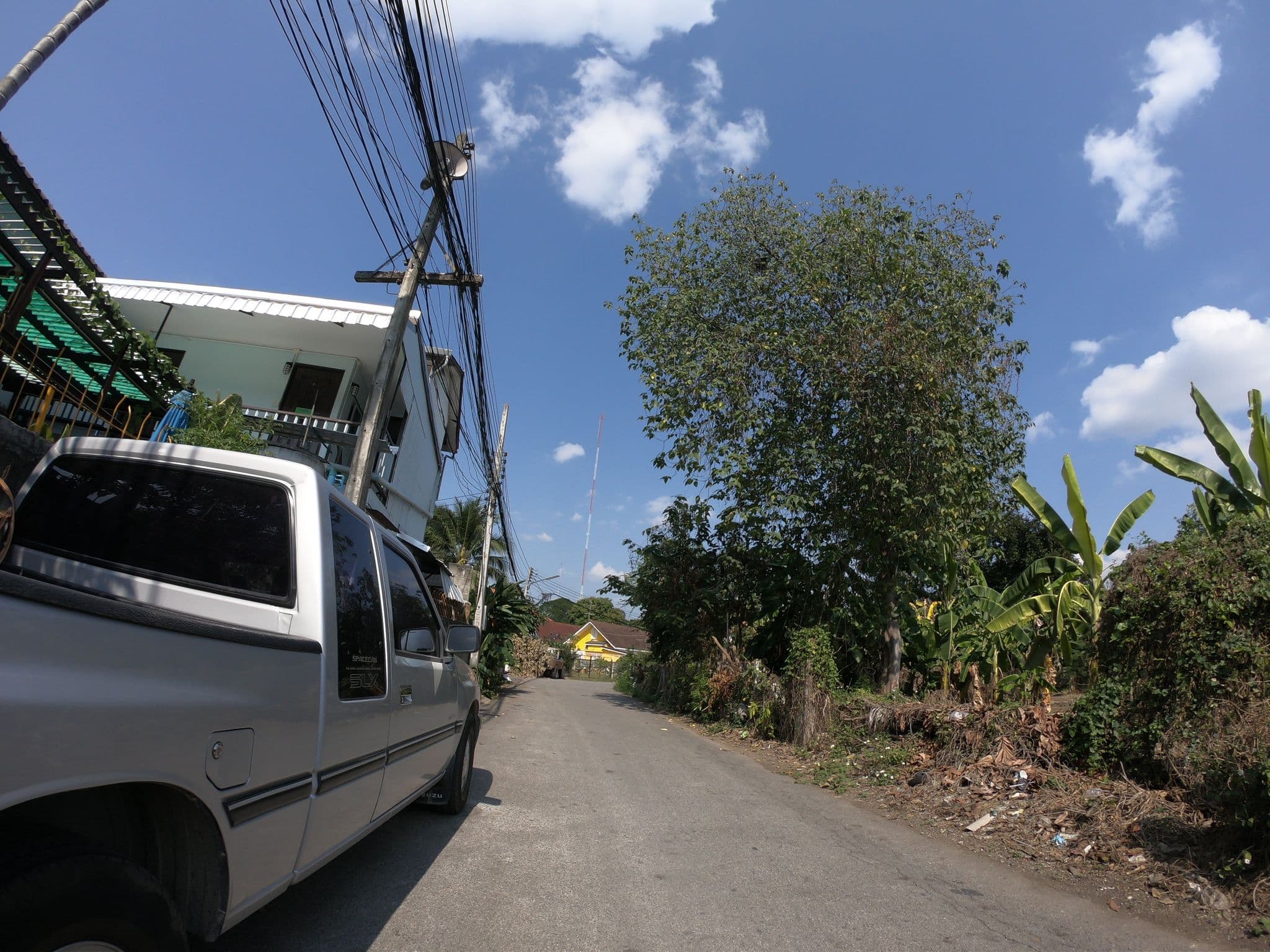 Street view near ทองอินทร์เกสท์เฮาส์, Chiang Mai — © chanuwath_grab (CC BY-SA · Mapillary)