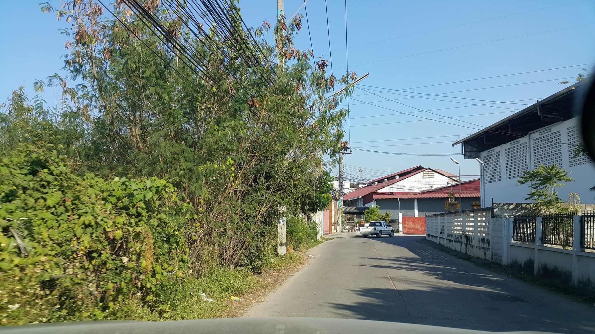 Street view near Sr Grand Hotel Chiang Mai, Chiang Mai — © jrcarlsen (CC BY-SA · Mapillary)