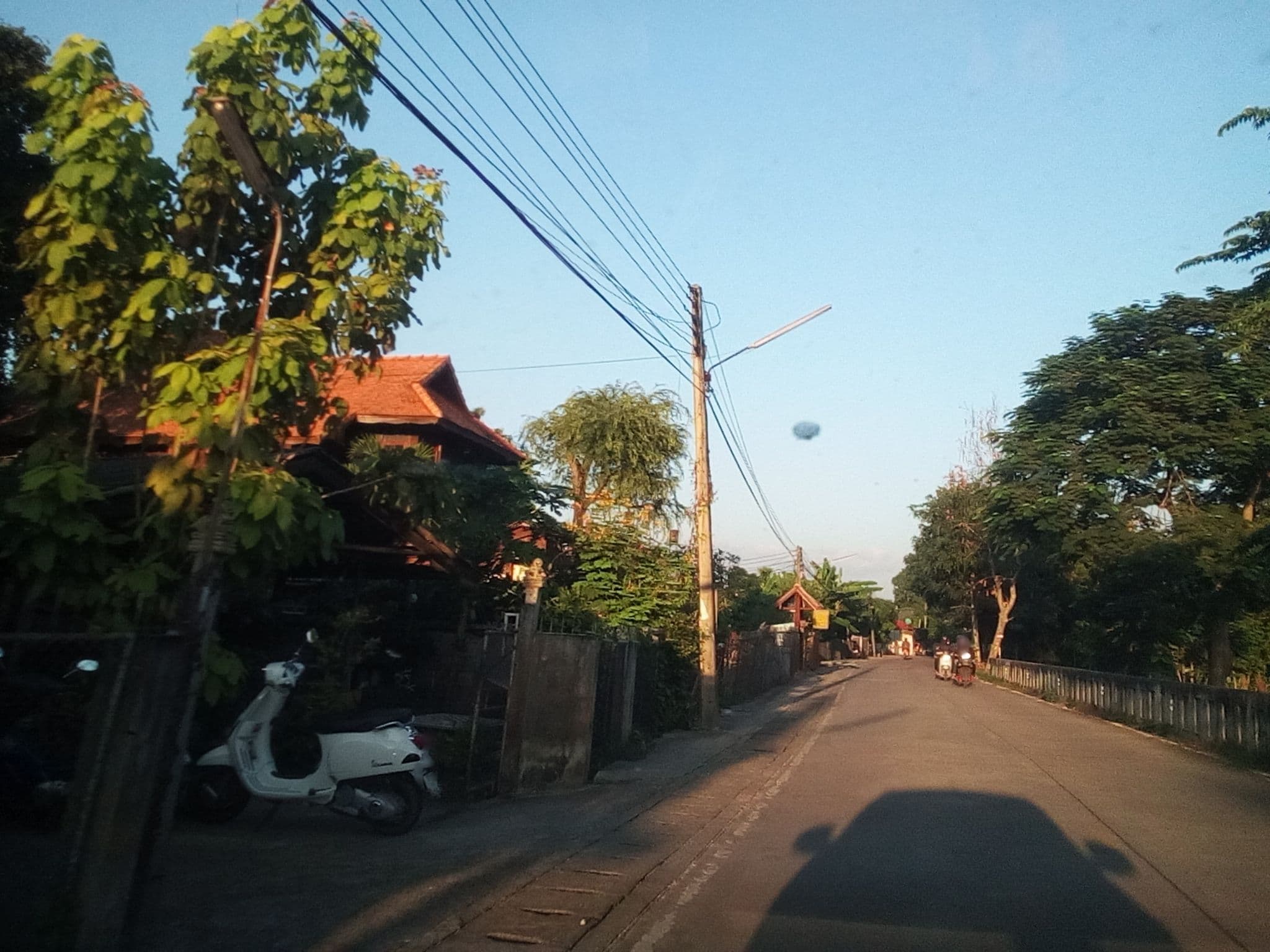Street view near Lampaphun, Lamphun — © kyoko (CC BY-SA · Mapillary)