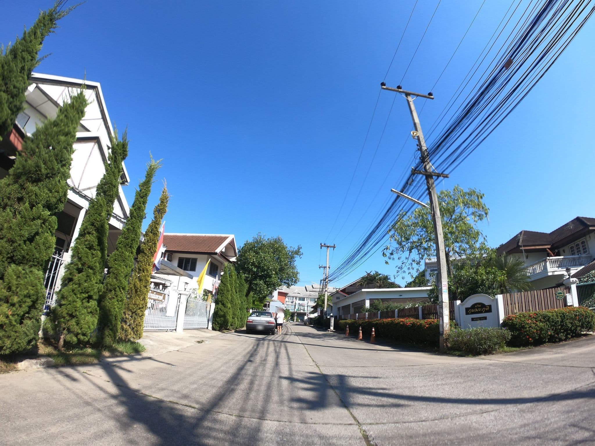 Street view near The Room Mahidol (เดอะ รูม มหิดล), Chiang Mai — © chanuwath_grab (CC BY-SA · Mapillary)