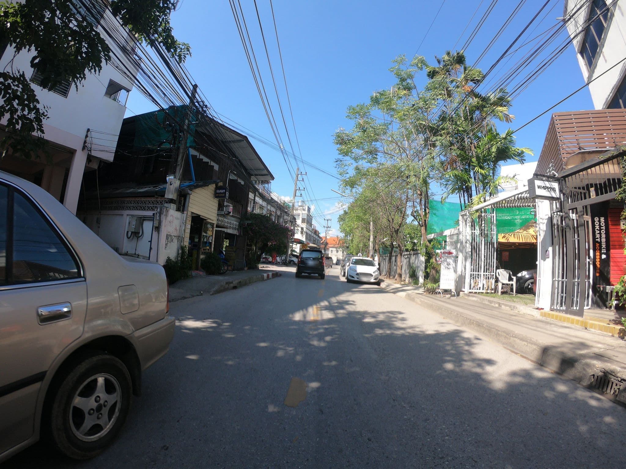 Street view near Room 305, Chiang Mai — © chanuwath_grab (CC BY-SA · Mapillary)