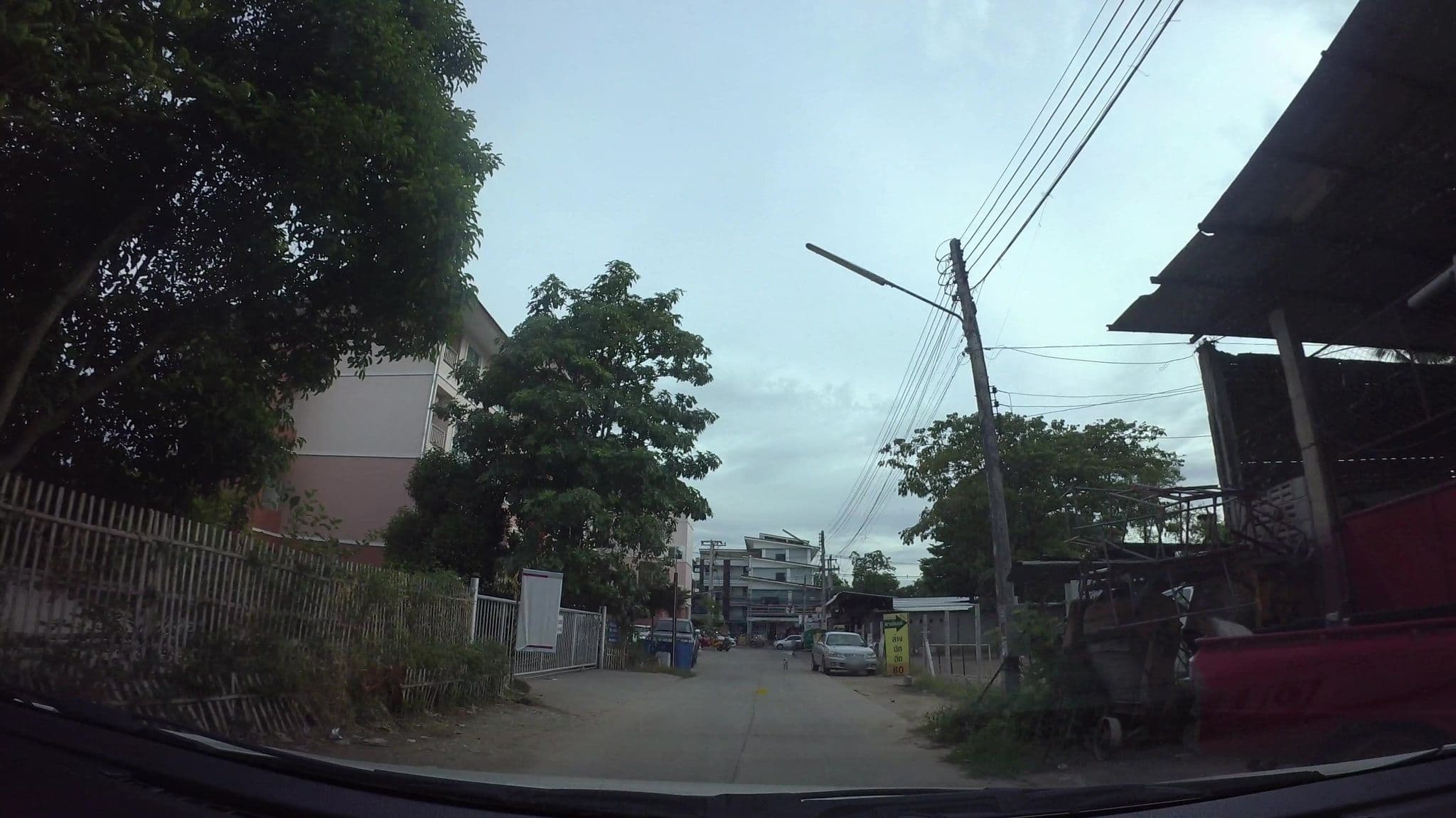 Street view near Bann Park Inn, Chiang Mai — © kaart_3 (CC BY-SA · Mapillary)
