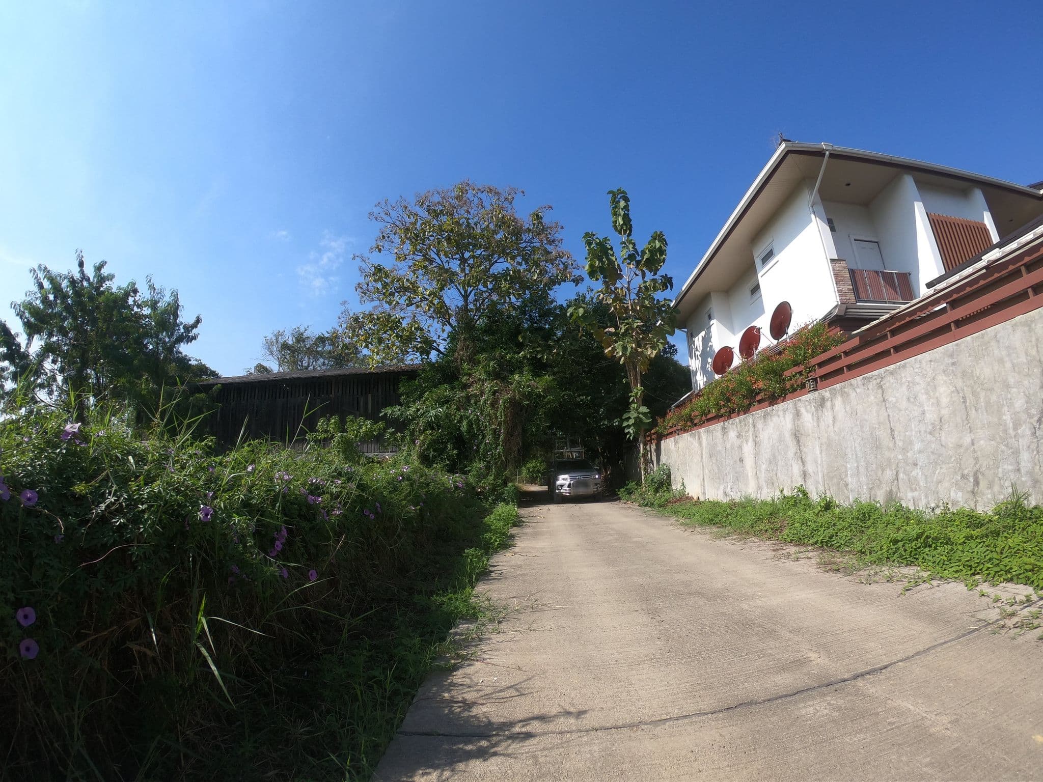 Street view near D town lucky hotel, Chiang Mai — © chanuwath_grab (CC BY-SA · Mapillary)