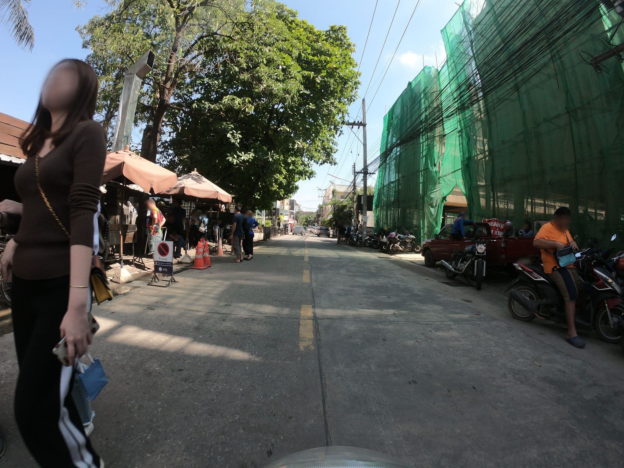 Street view near de chai the oriental, Chiang Mai — © chanuwath_grab (CC BY-SA · Mapillary)