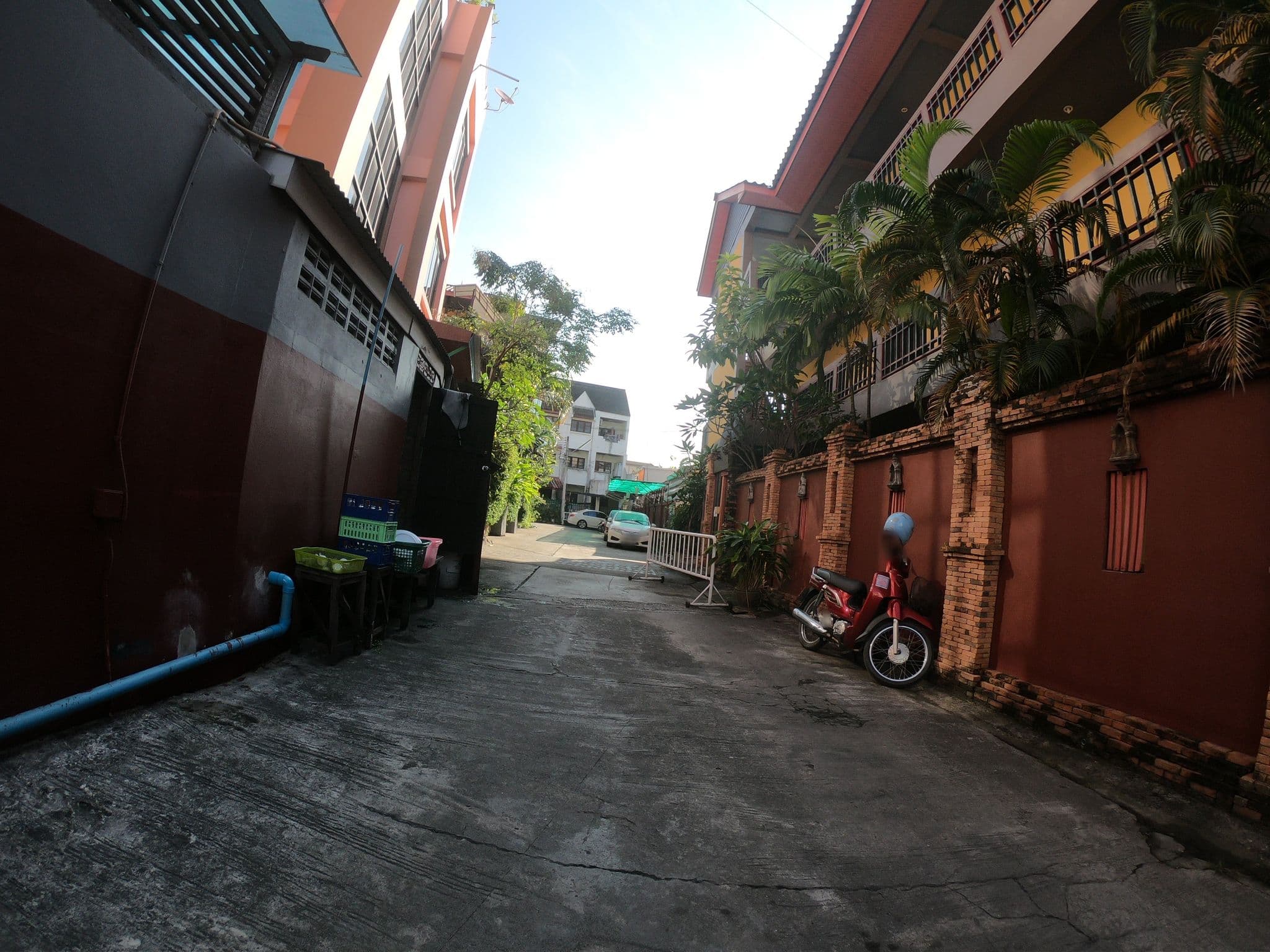 Street view near ลานนา บูติค รีสอร์ท, Chiang Mai — © chanuwath_grab (CC BY-SA · Mapillary)