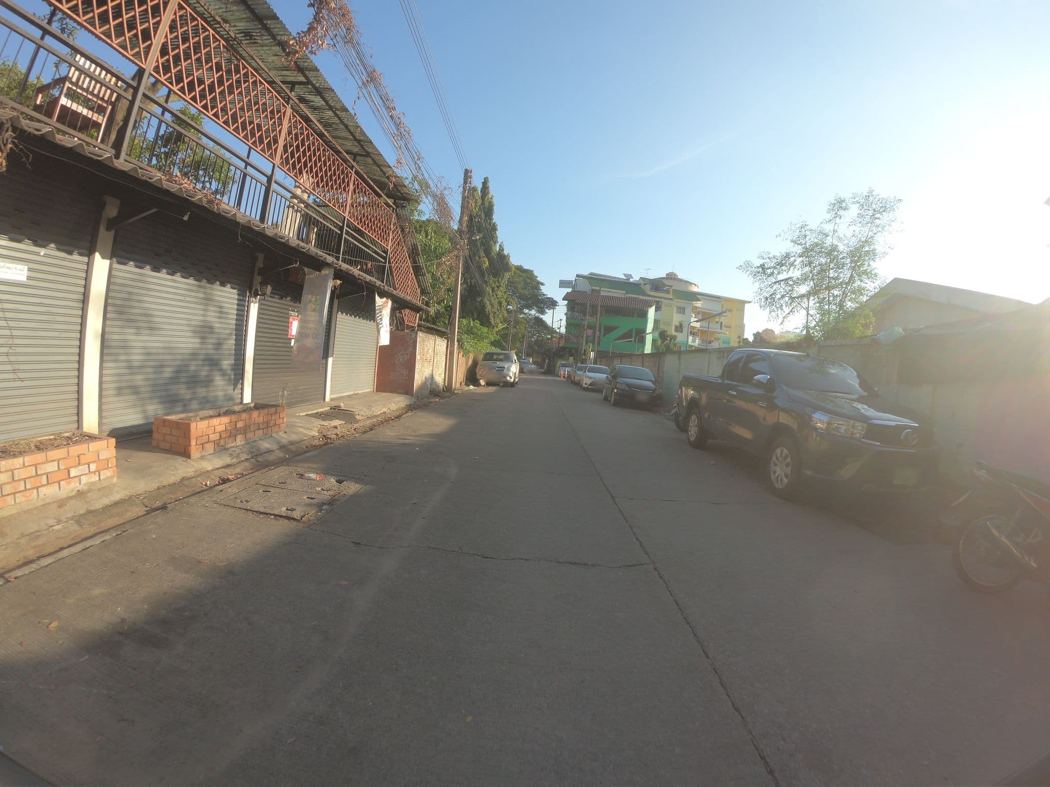 Street view near SS Hostel, Chiang Mai — © chanuwath_grab (CC BY-SA · Mapillary)