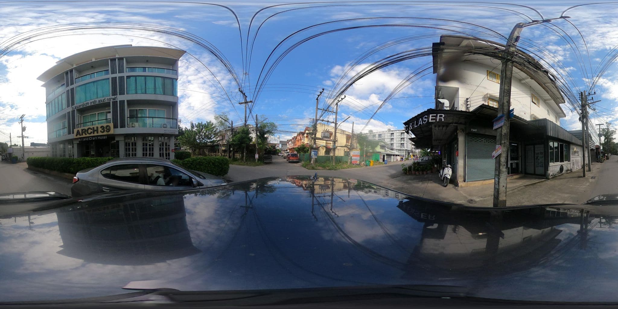 Street view near Arch39 Art & Craft Hotel, Chiang Mai — © SoT (CC BY-SA · Mapillary)
