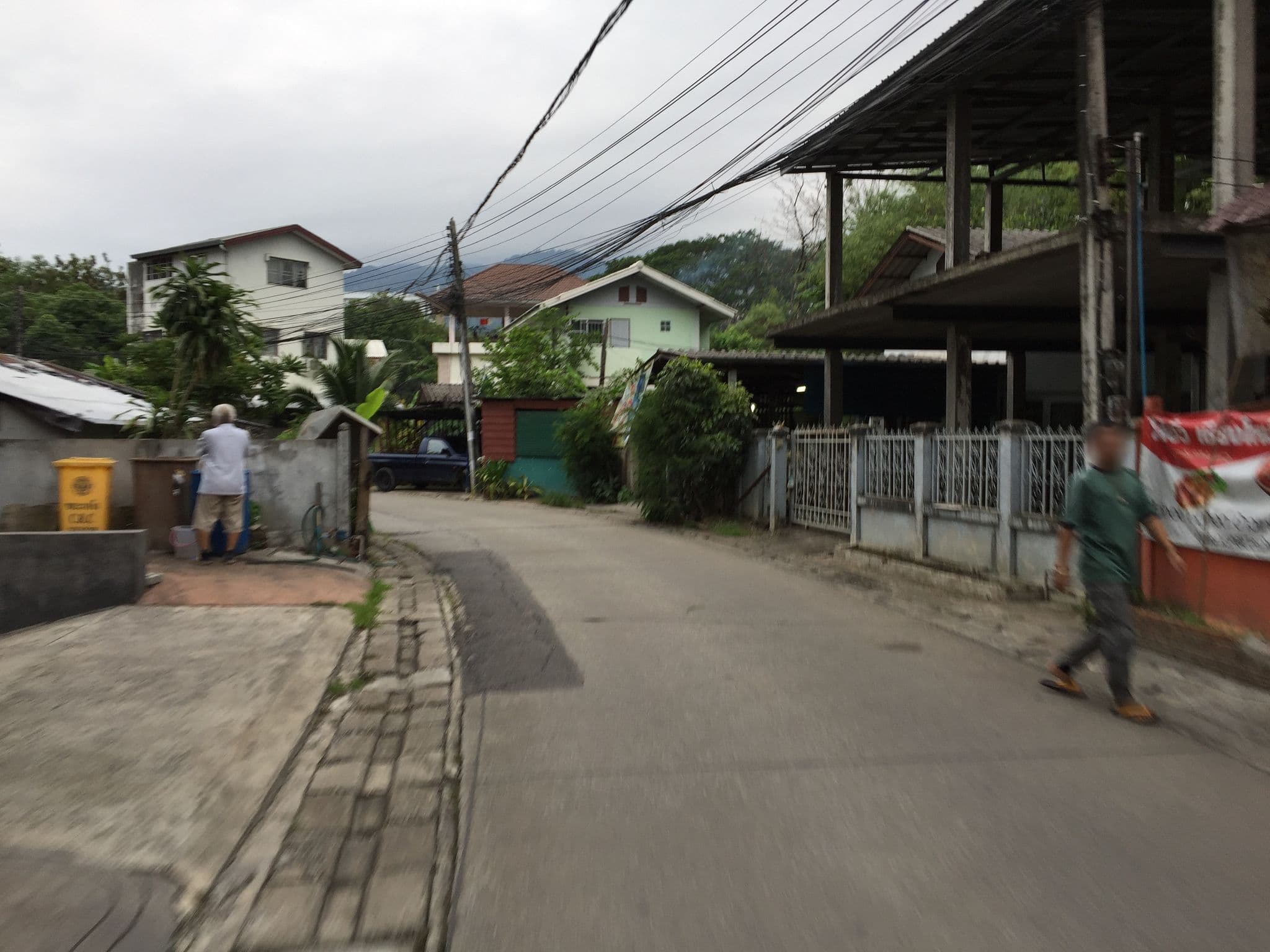 Street view near The Bliss ChiangMai Hotel, Chiang Mai — © alvinsj (CC BY-SA · Mapillary)
