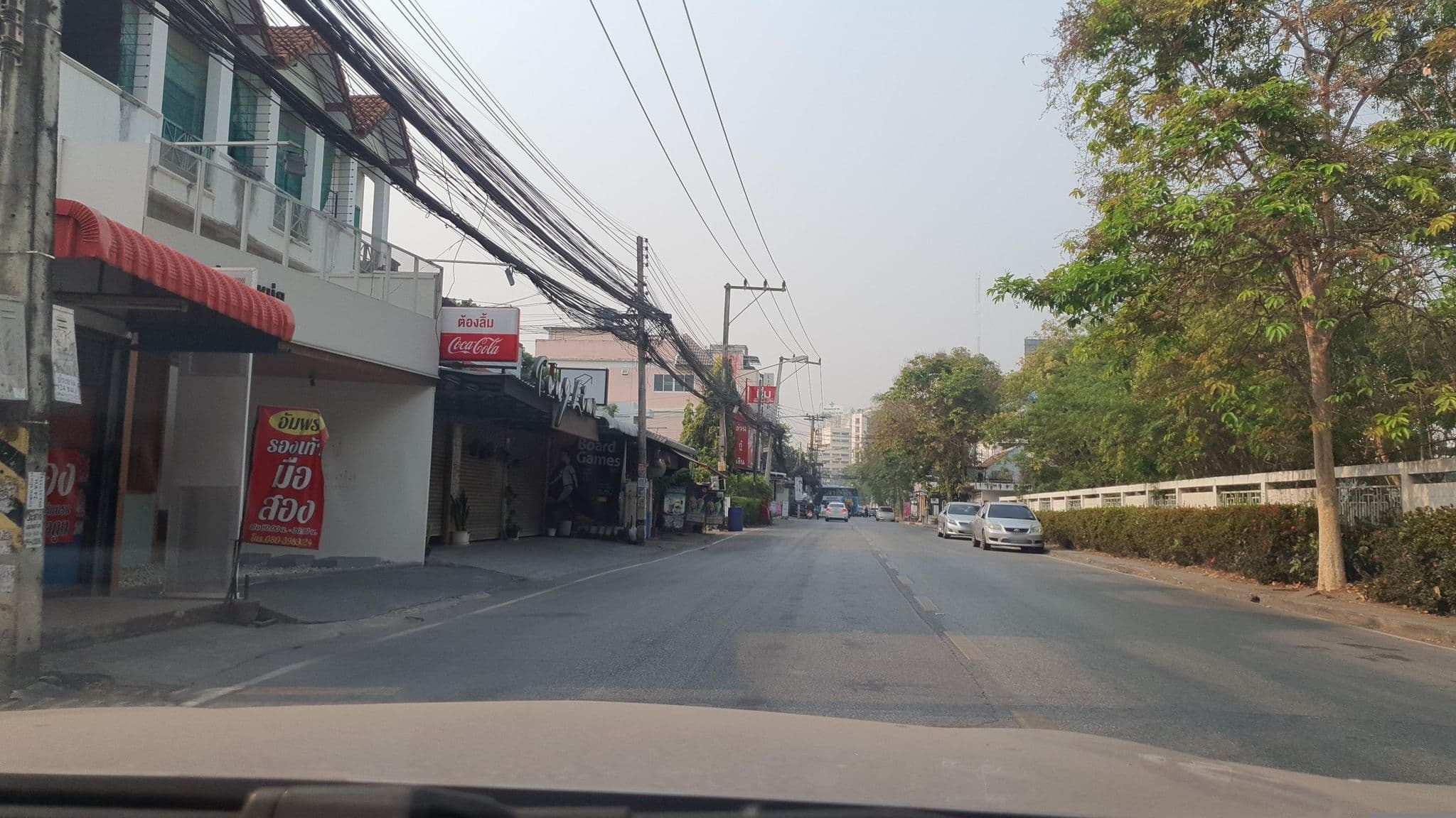 Street view near Slee(p) Hostel & Café, Chiang Mai — © jrcarlsen (CC BY-SA · Mapillary)