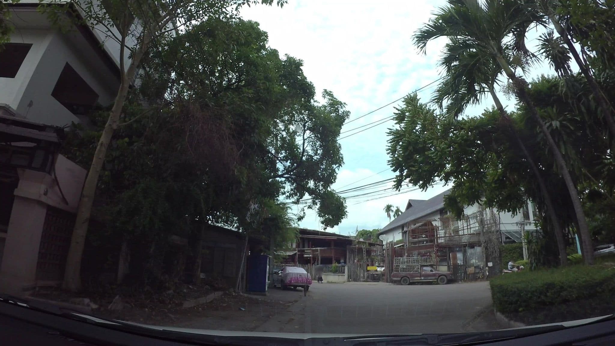 Street view near Ban Klang Wieng, Chiang Mai — © kaart_3 (CC BY-SA · Mapillary)