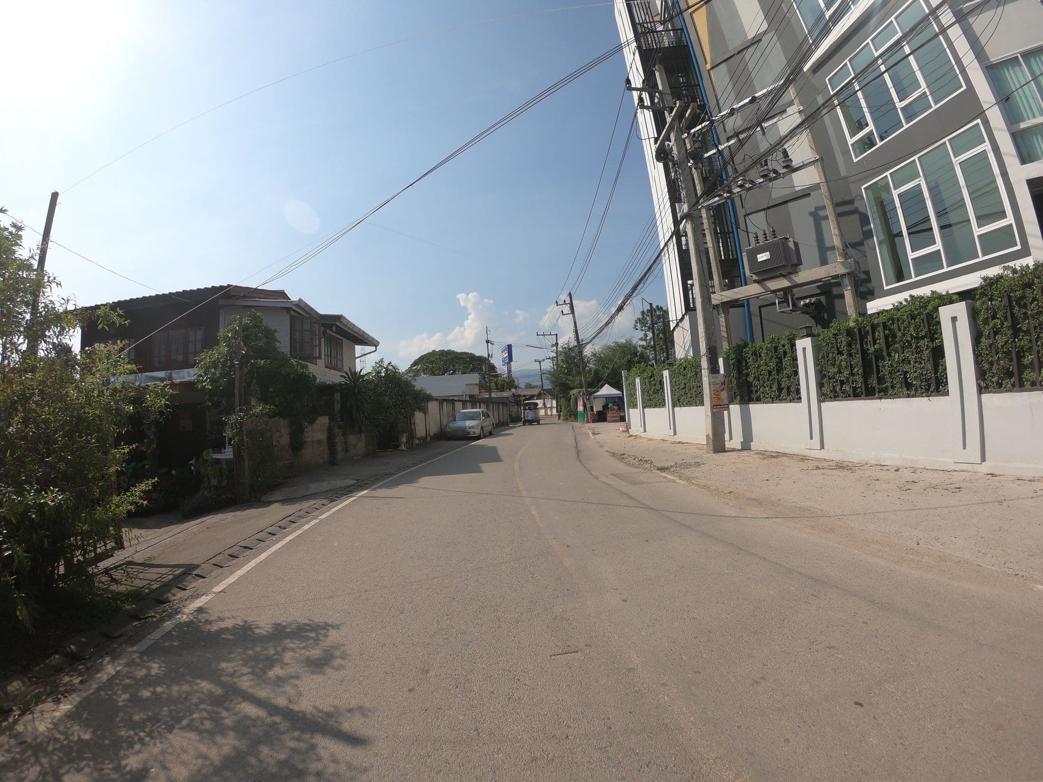 Street view near The Rise Suites Hotel Chiang Mai, Chiang Mai — © chanuwath_grab (CC BY-SA · Mapillary)