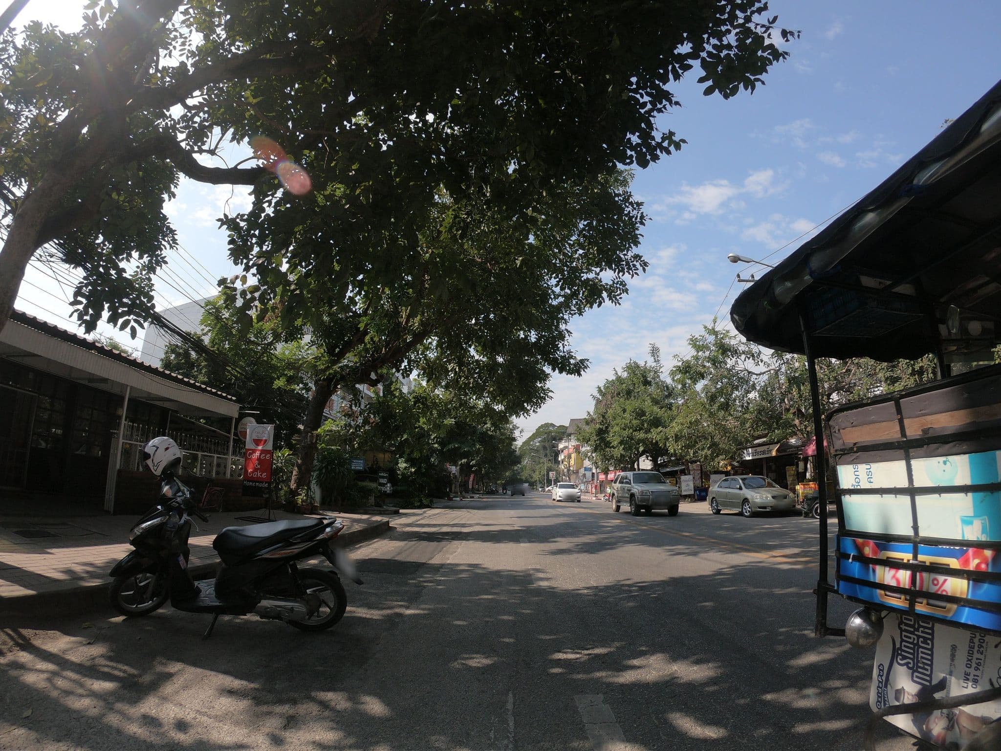 Street view near InSpire House Hotel And Service, Chiang Mai — © chanuwath_grab (CC BY-SA · Mapillary)