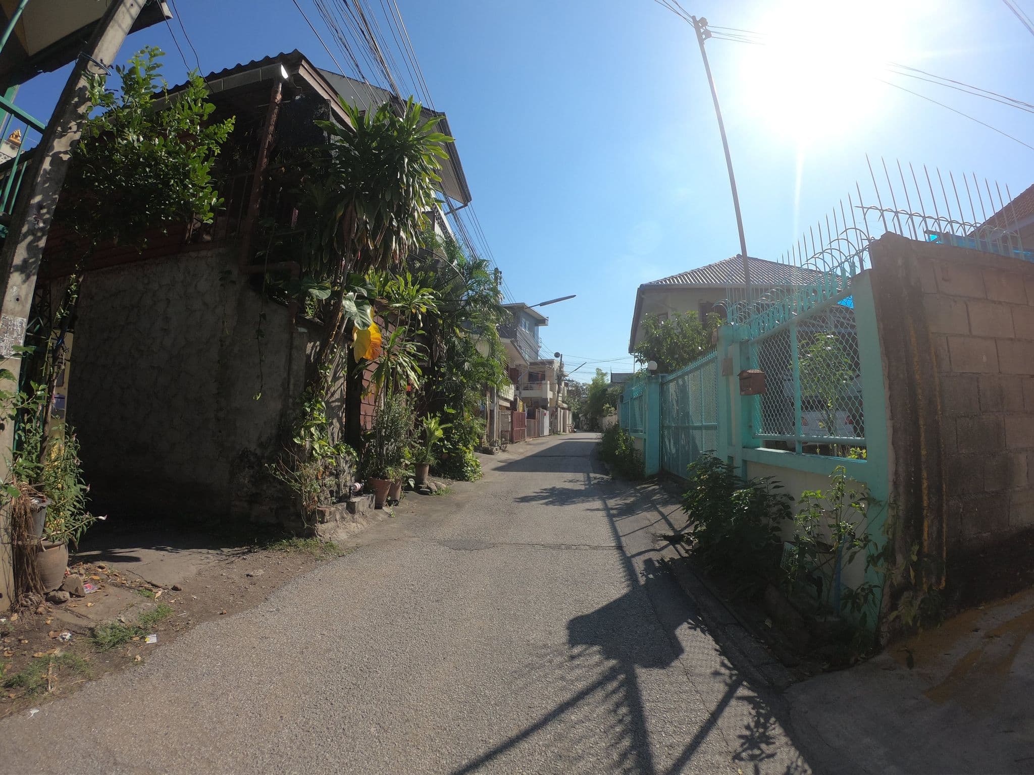 Street view near เฮือนพิงภู, Chiang Mai — © chanuwath_grab (CC BY-SA · Mapillary)