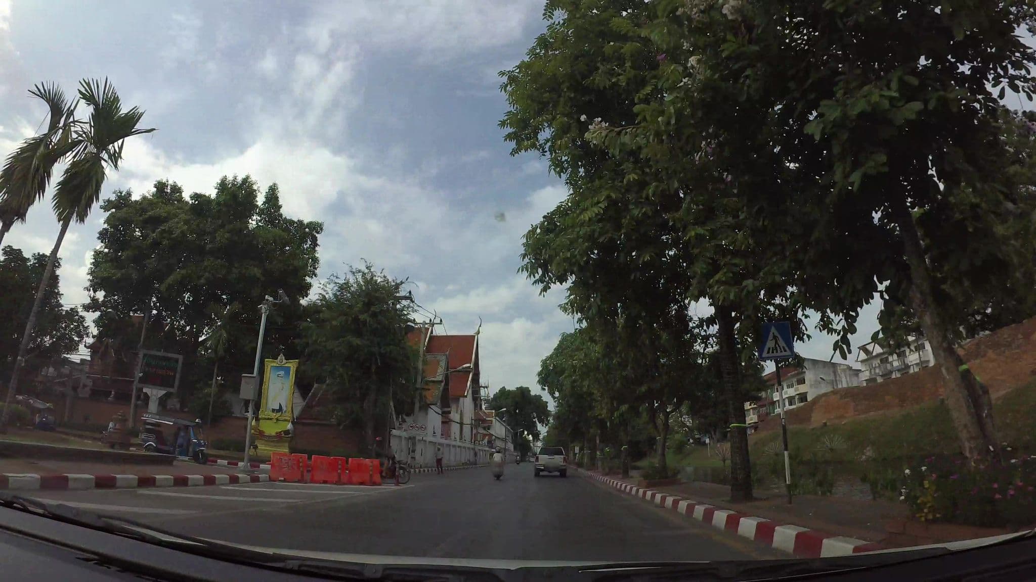 Street view near Sripoom Boutique House ChiangMai, Chiang Mai — © kaart_3 (CC BY-SA · Mapillary)